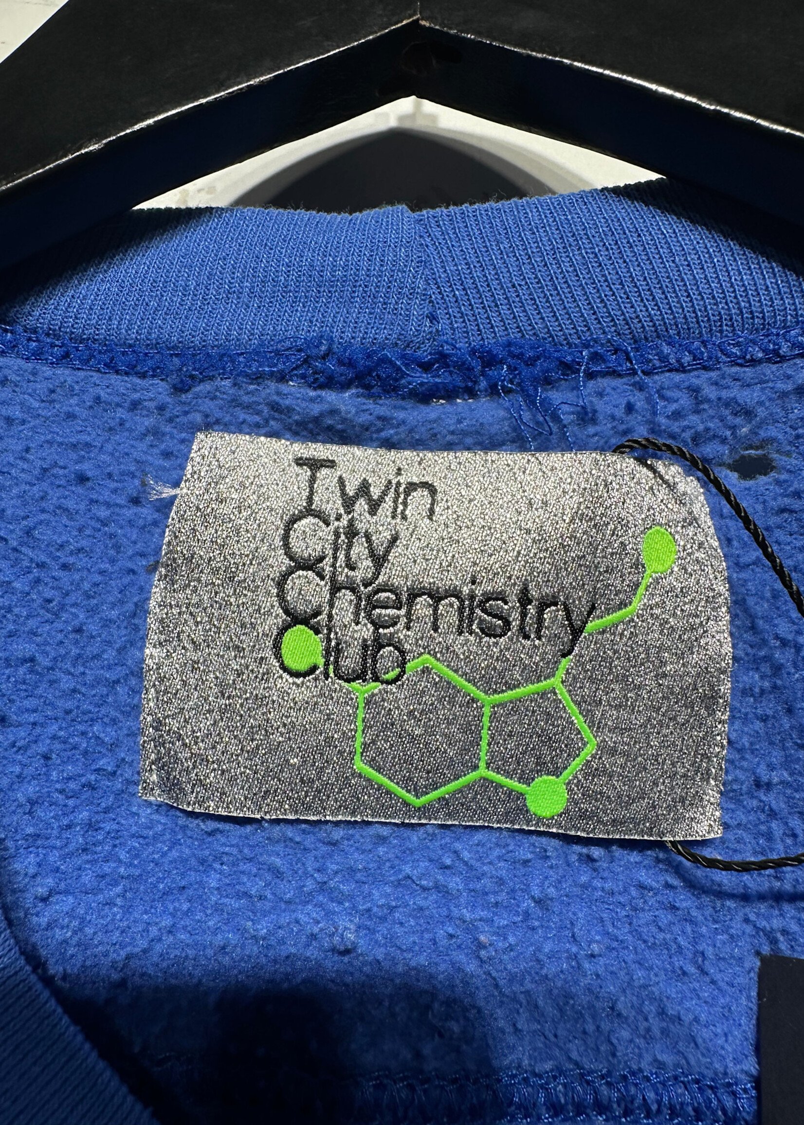 Twin City Chemistry Club Distress Sweater M
