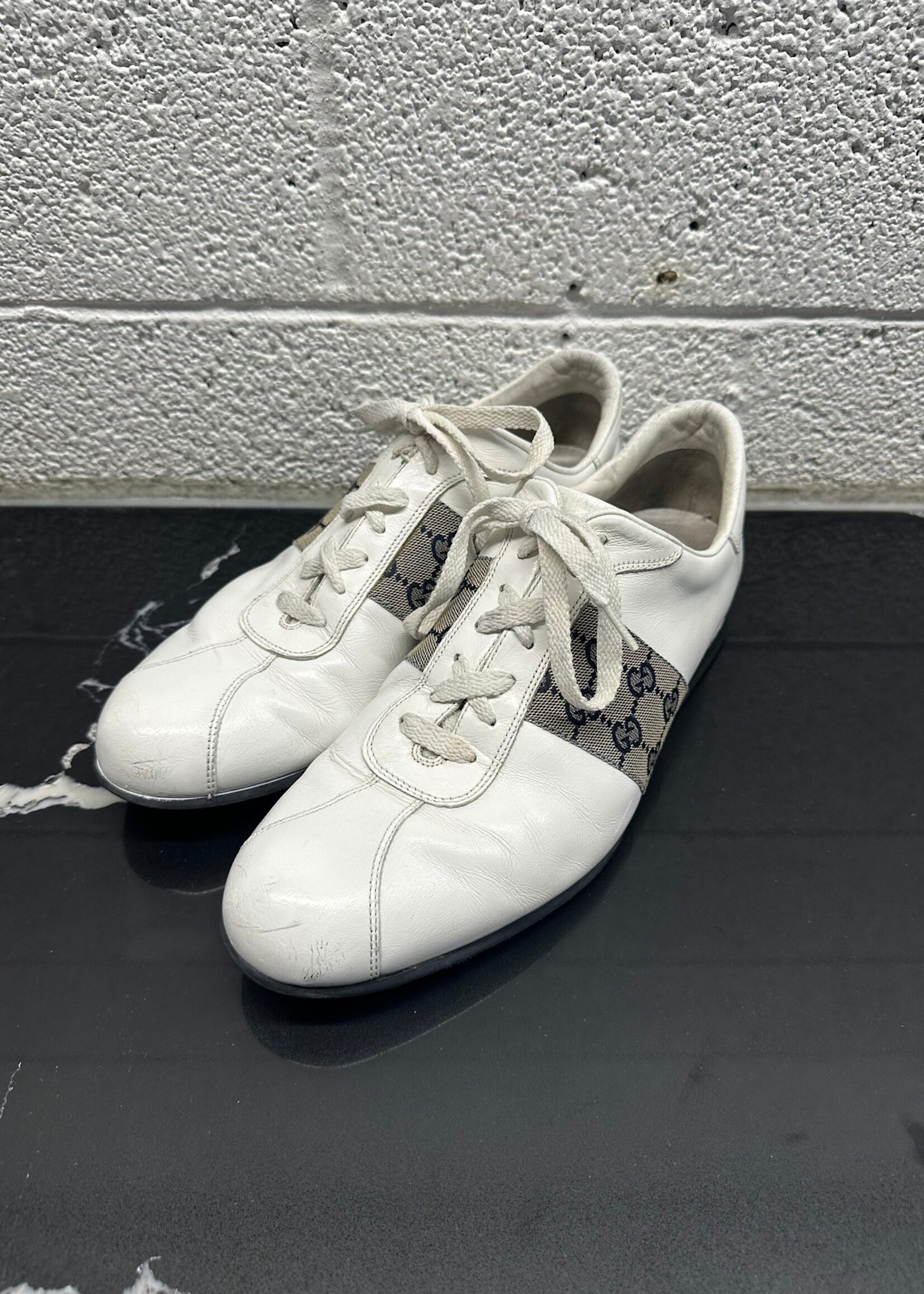 Gucci Vintage White Leather Driving Shoes 9.5