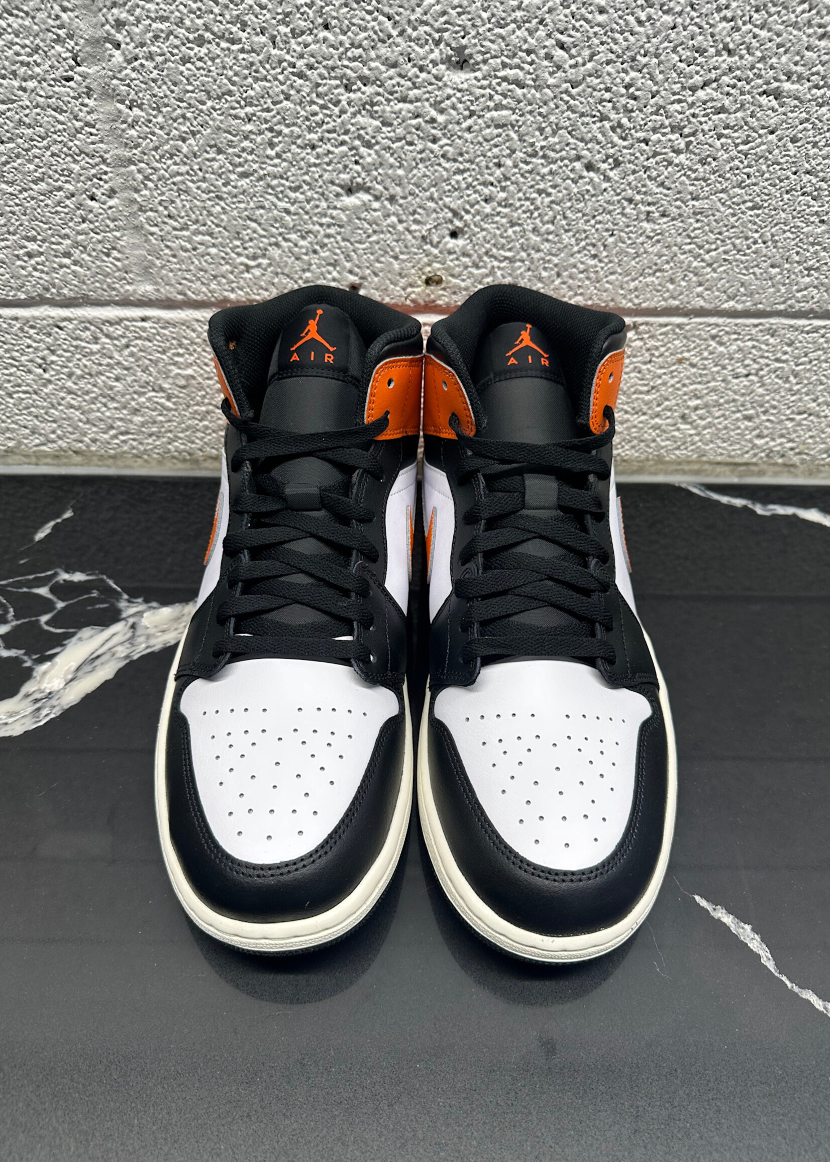 DS Jordan One Mid "Starfish" Sneakers 12