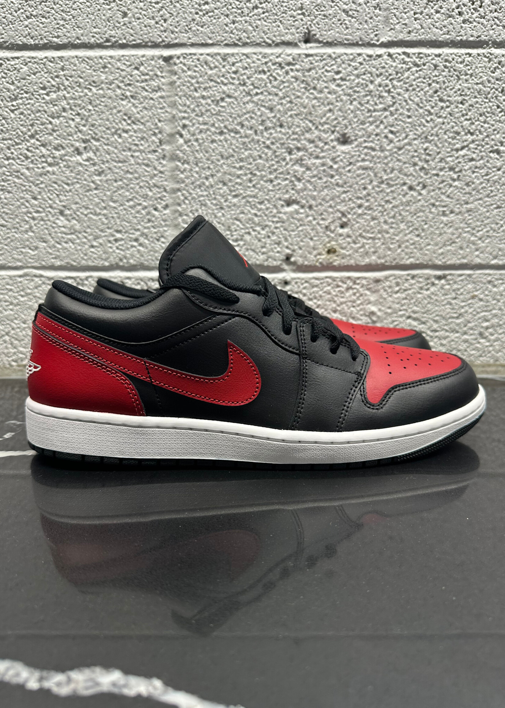 DS Jordan One Low Black Toe Sneakers 12
