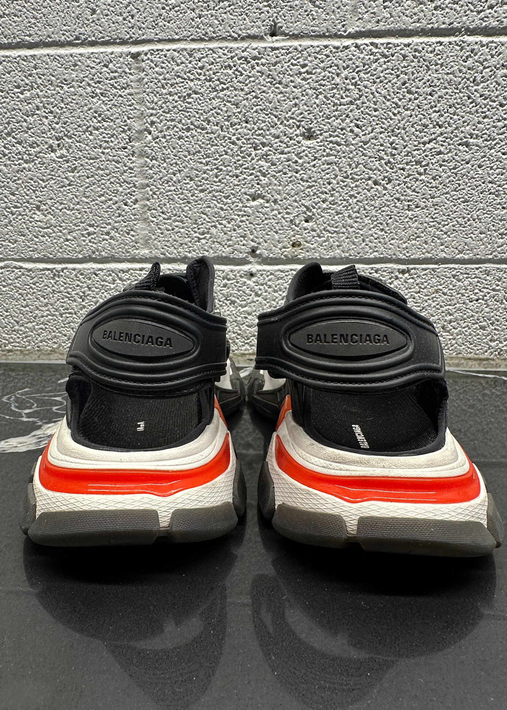 Balenciaga Black Red Track Runner Slide 41/8