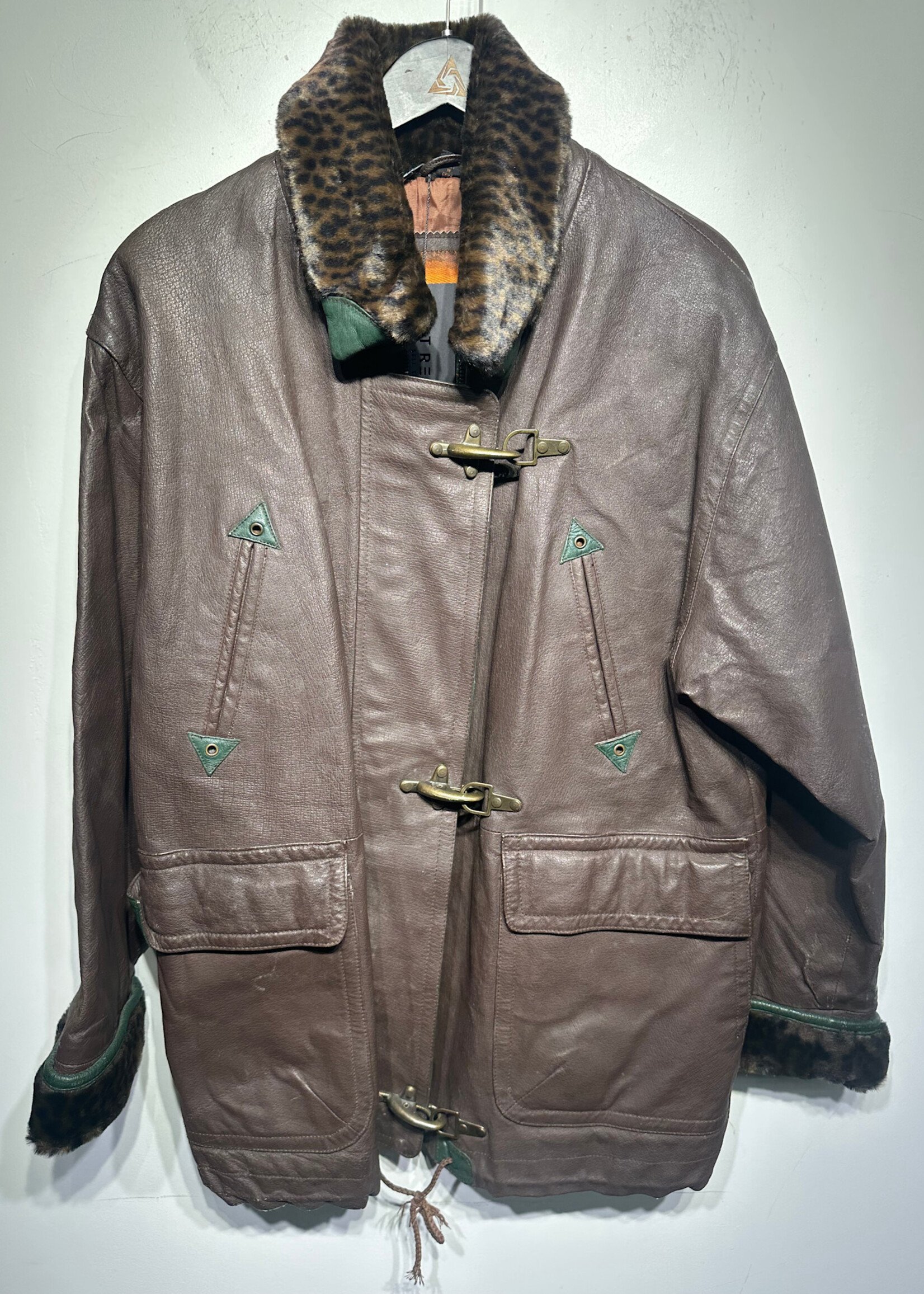 Outbrook Brown Clasp Leather Jacket M AS IS