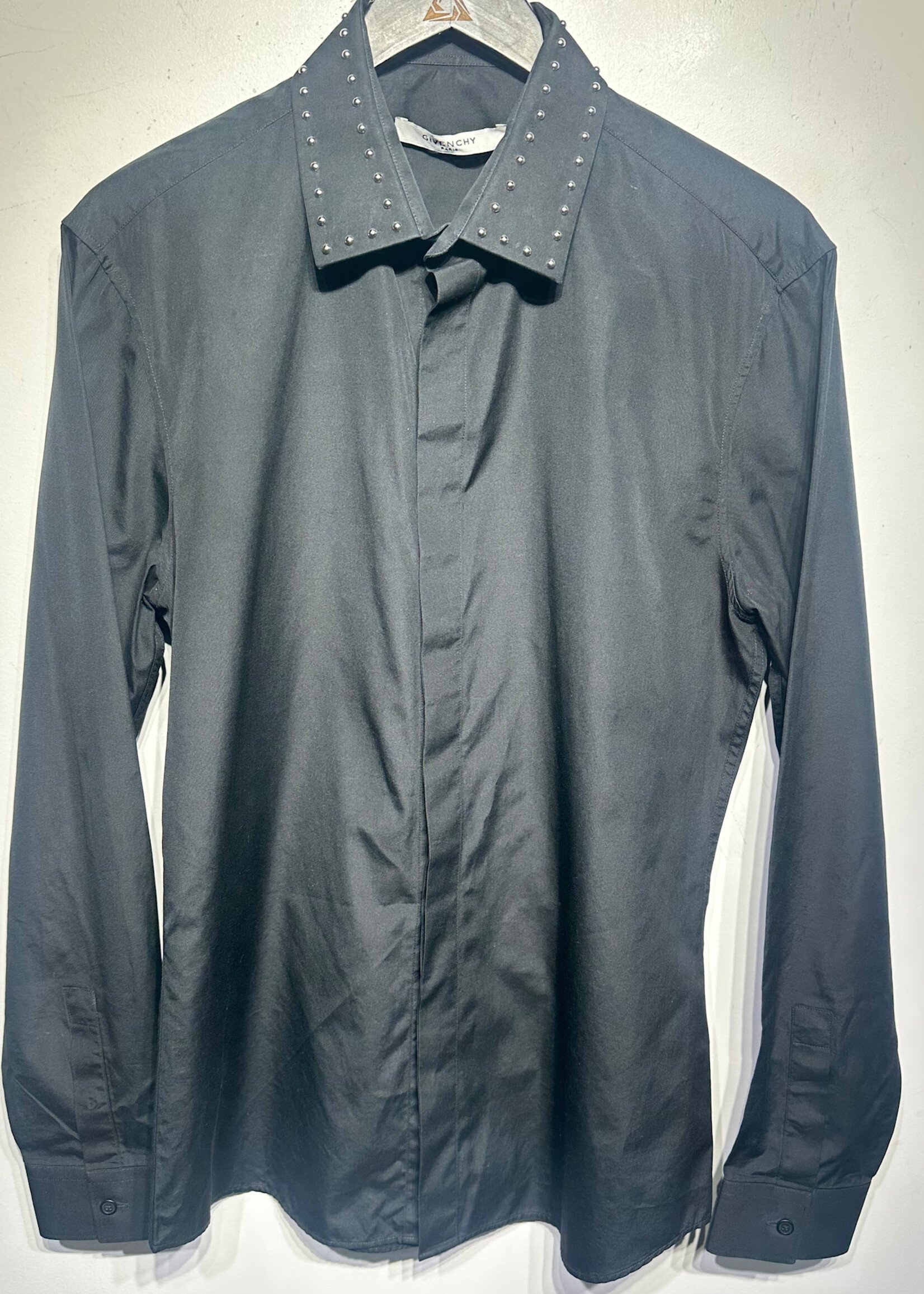 Givenchy Black Studded Collar BU Masc M