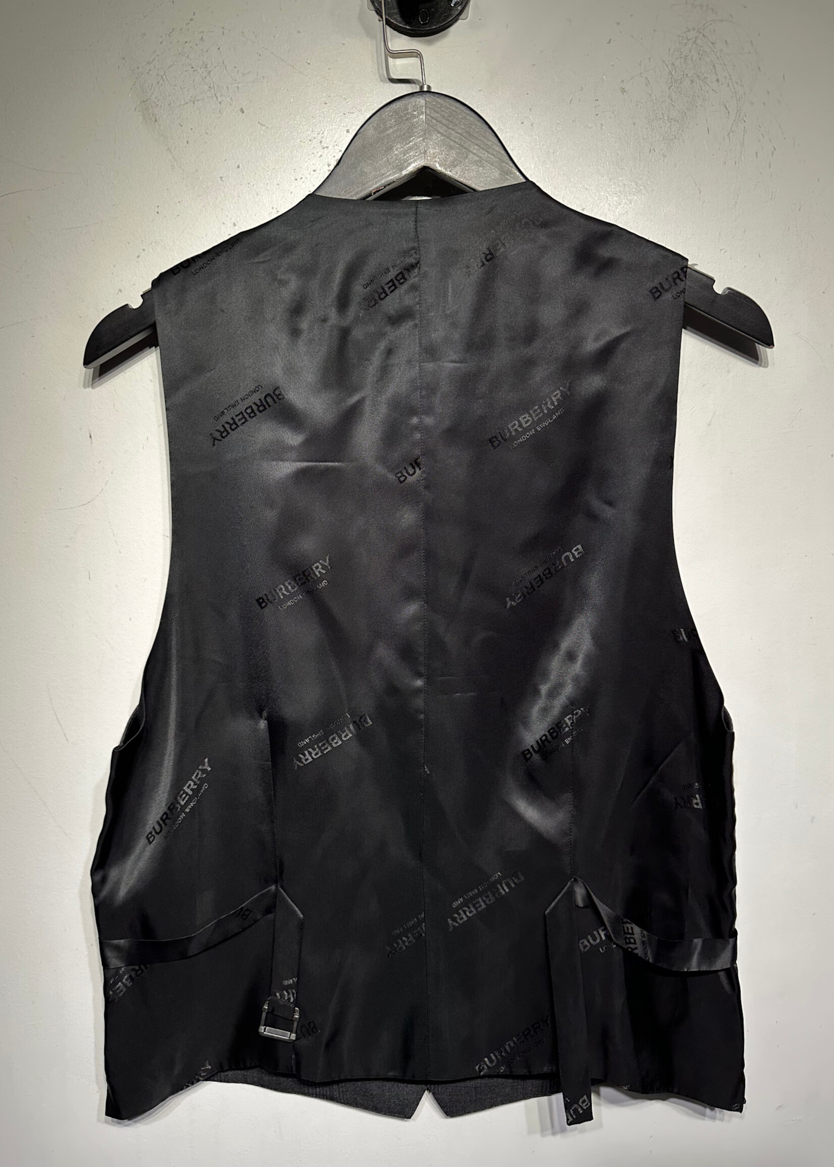 Burberry Black Vest M