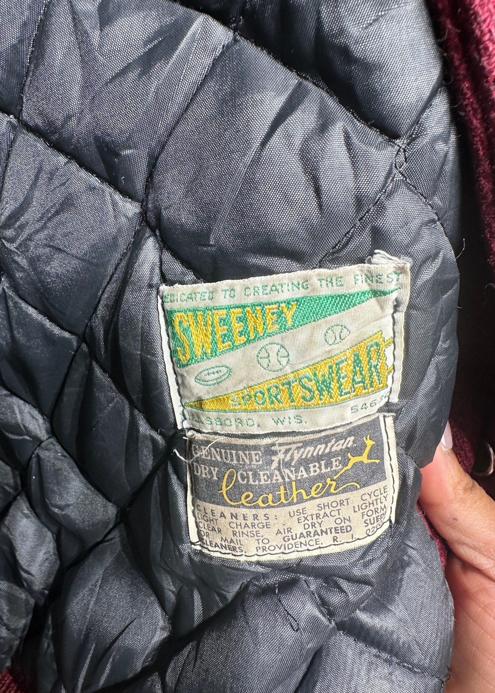 Vintage Red and Cream Varsity Jacket L