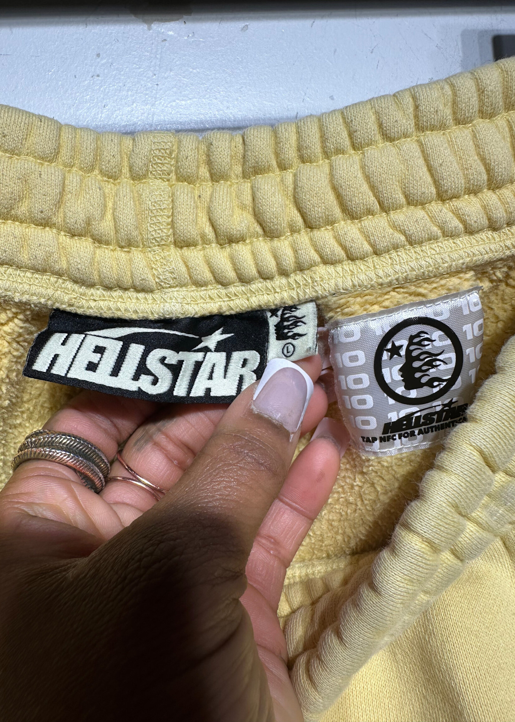Hellstar Faded Yellow Sweatpants L