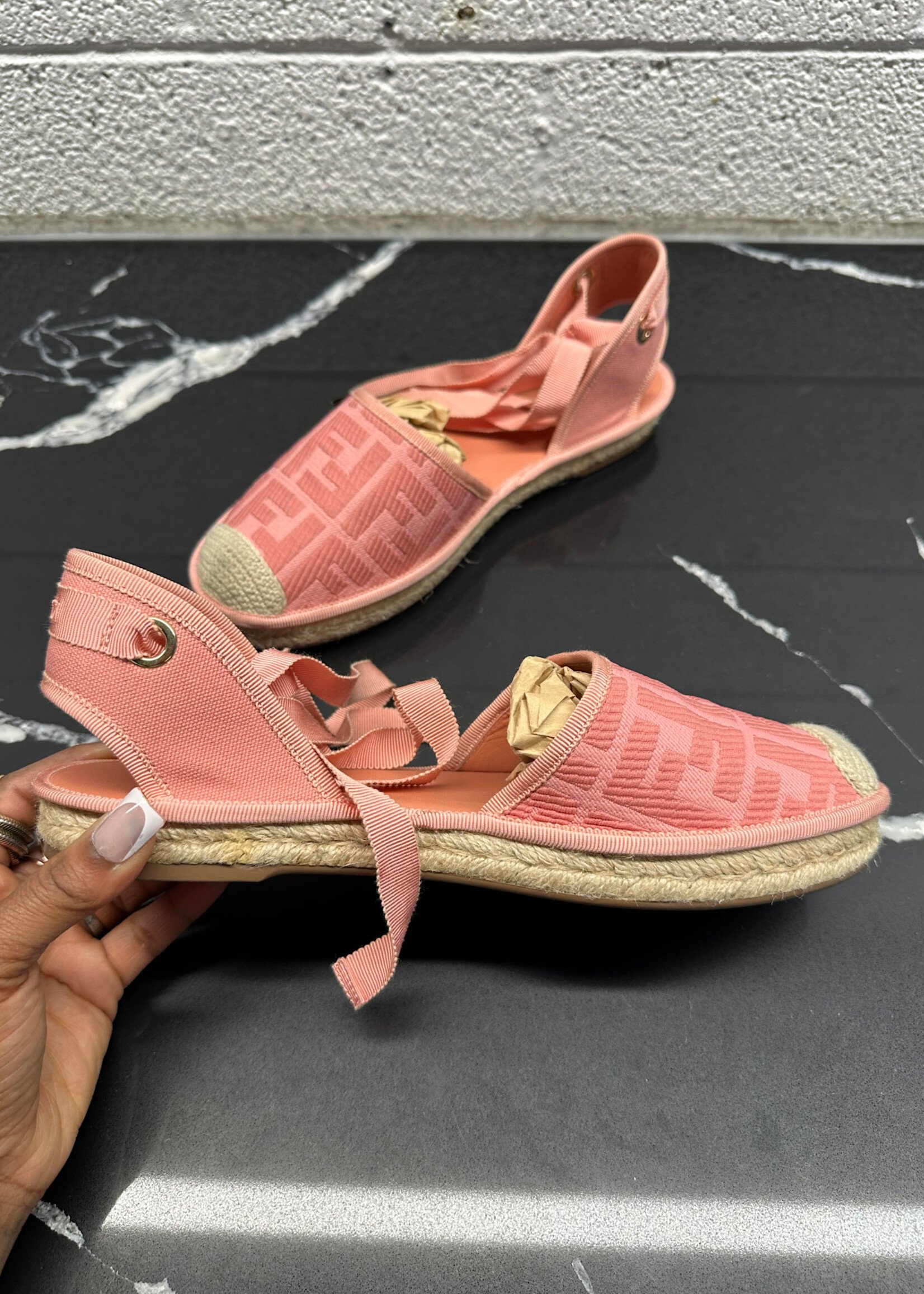 Fendi Pink woven Sandels 8.5