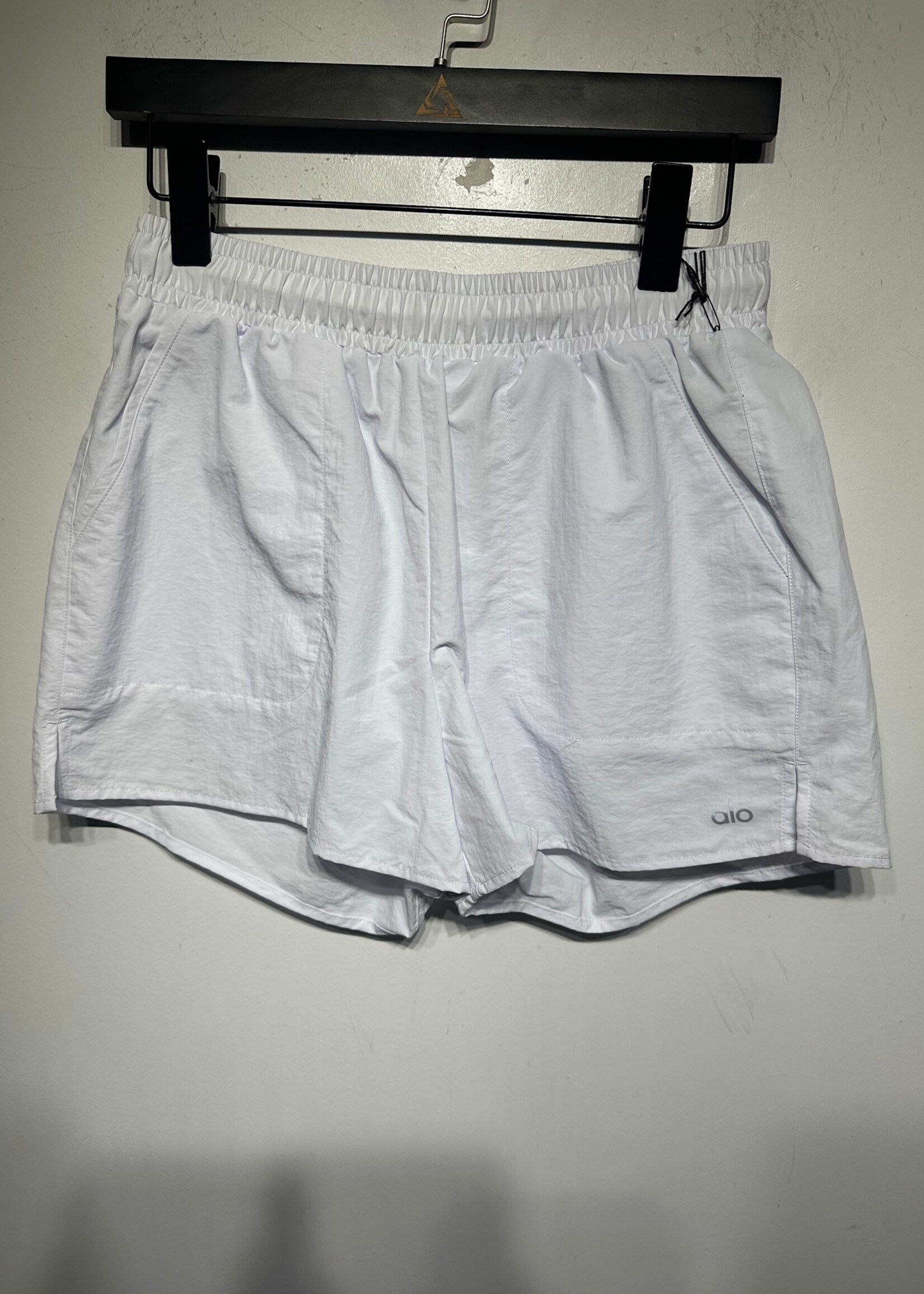 NWT Alo White Alumni Shorts S