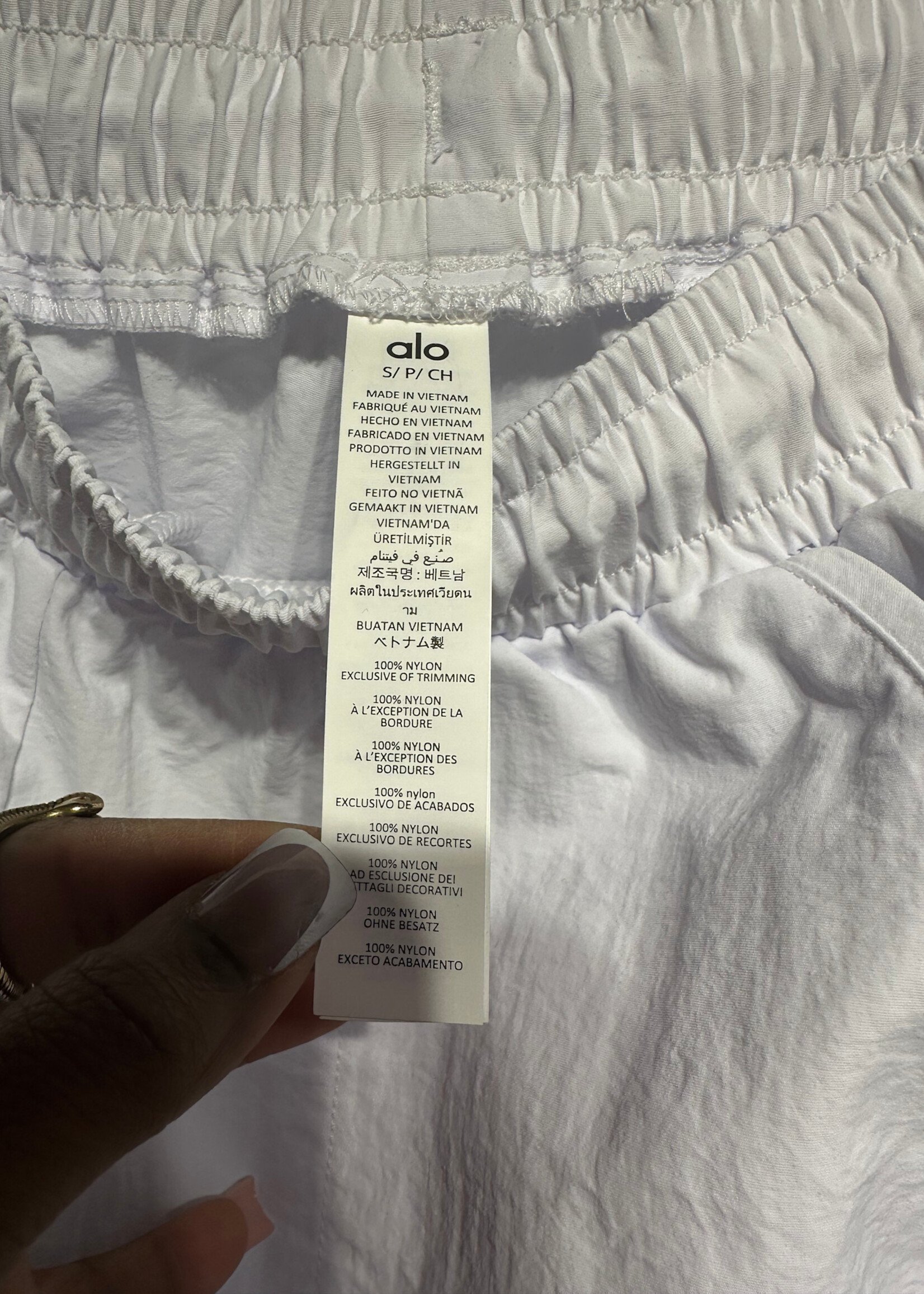 NWT Alo White Alumni Shorts S