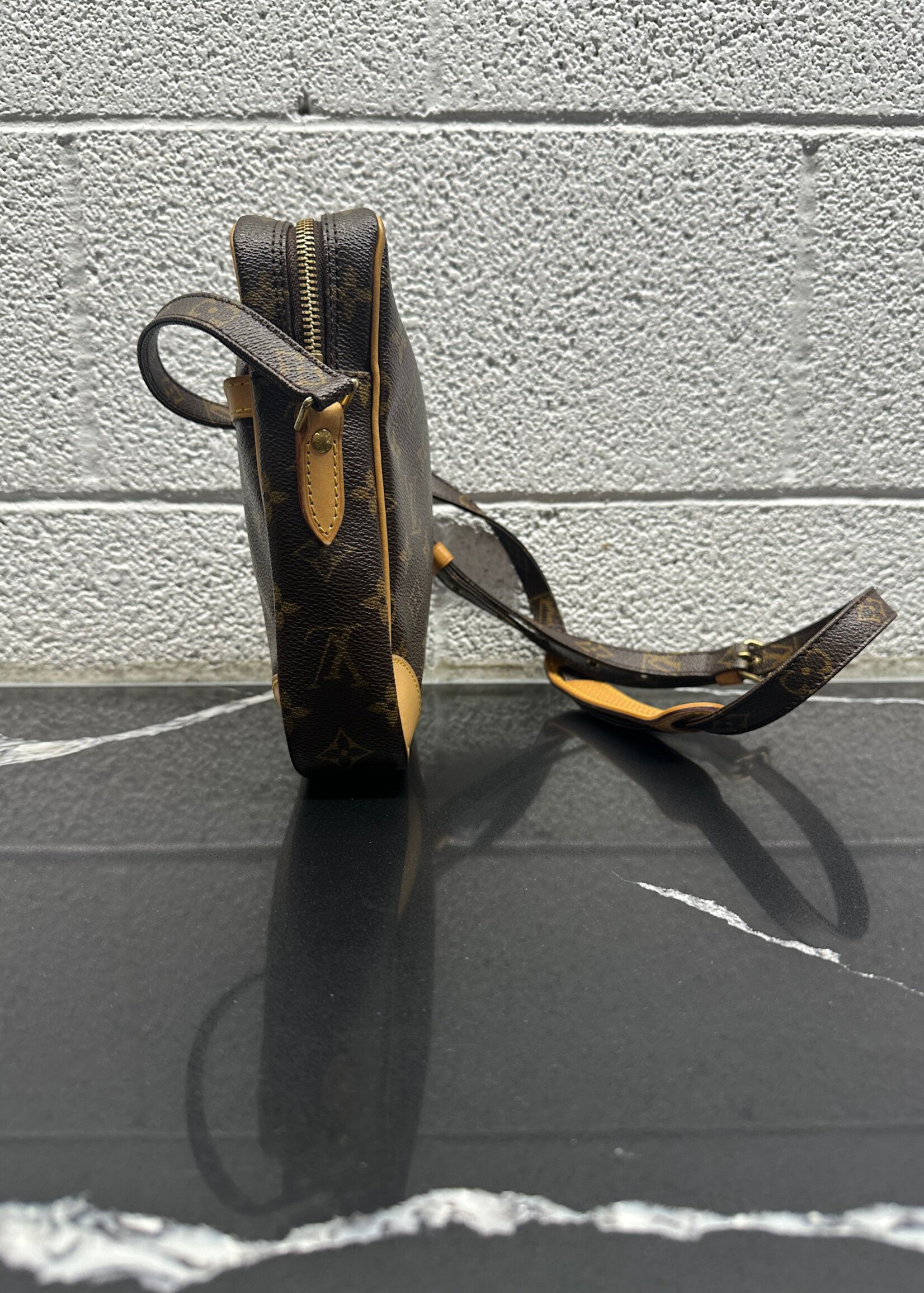 Louis Vuitton Danube Crossbody 3