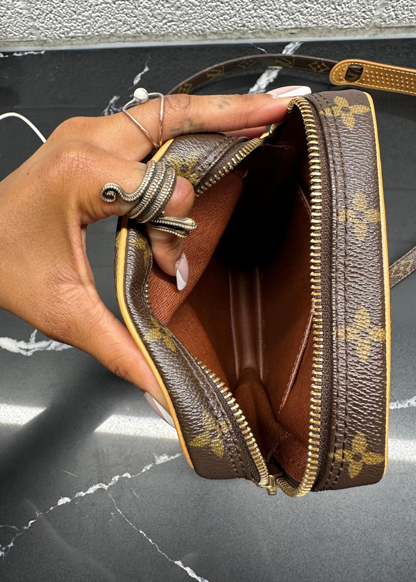 Louis Vuitton Danube Crossbody 3