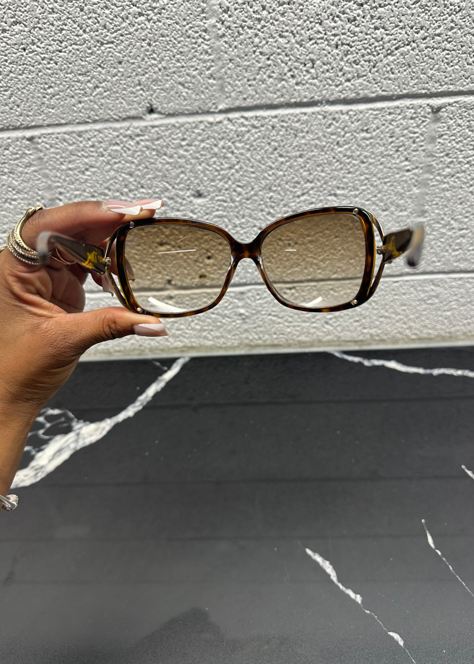 DIOR TORTOISE SHELL SUNGLASSES