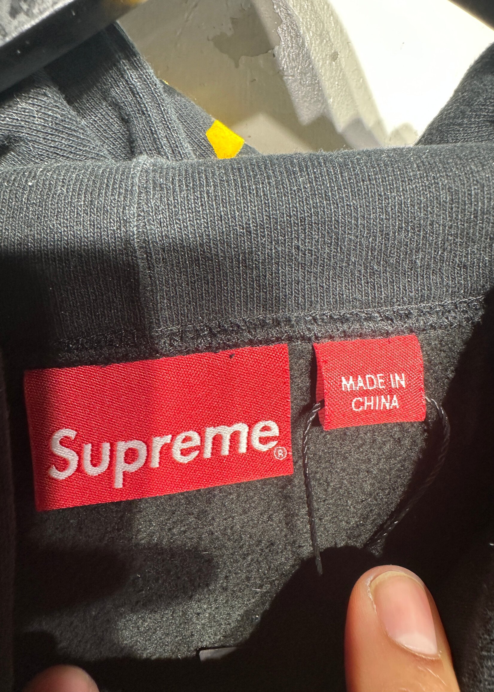 SUPREME WF BLACK YELLOW HOODIE M