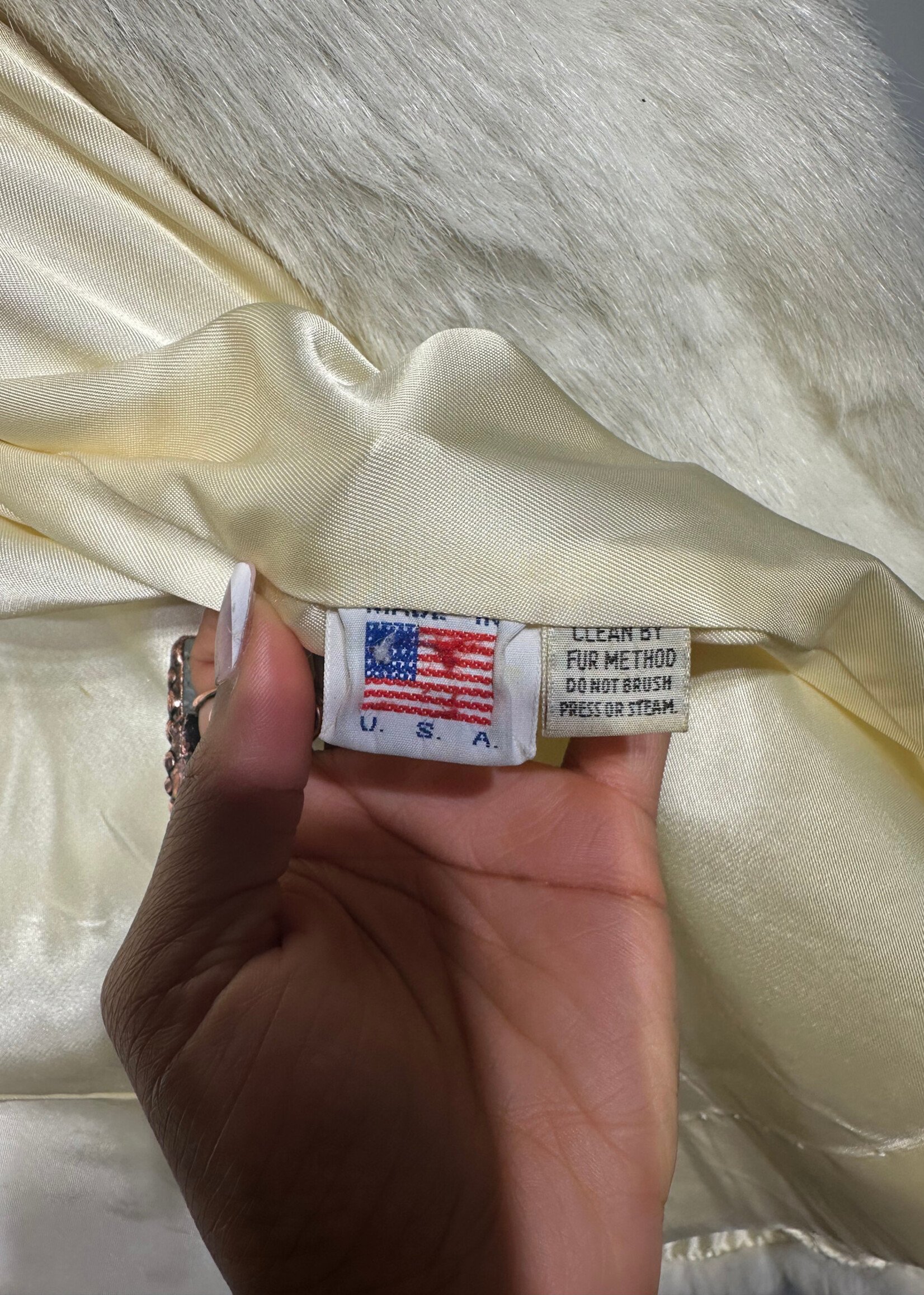 Vintage White Mid Length Fur Coat Fem S/M