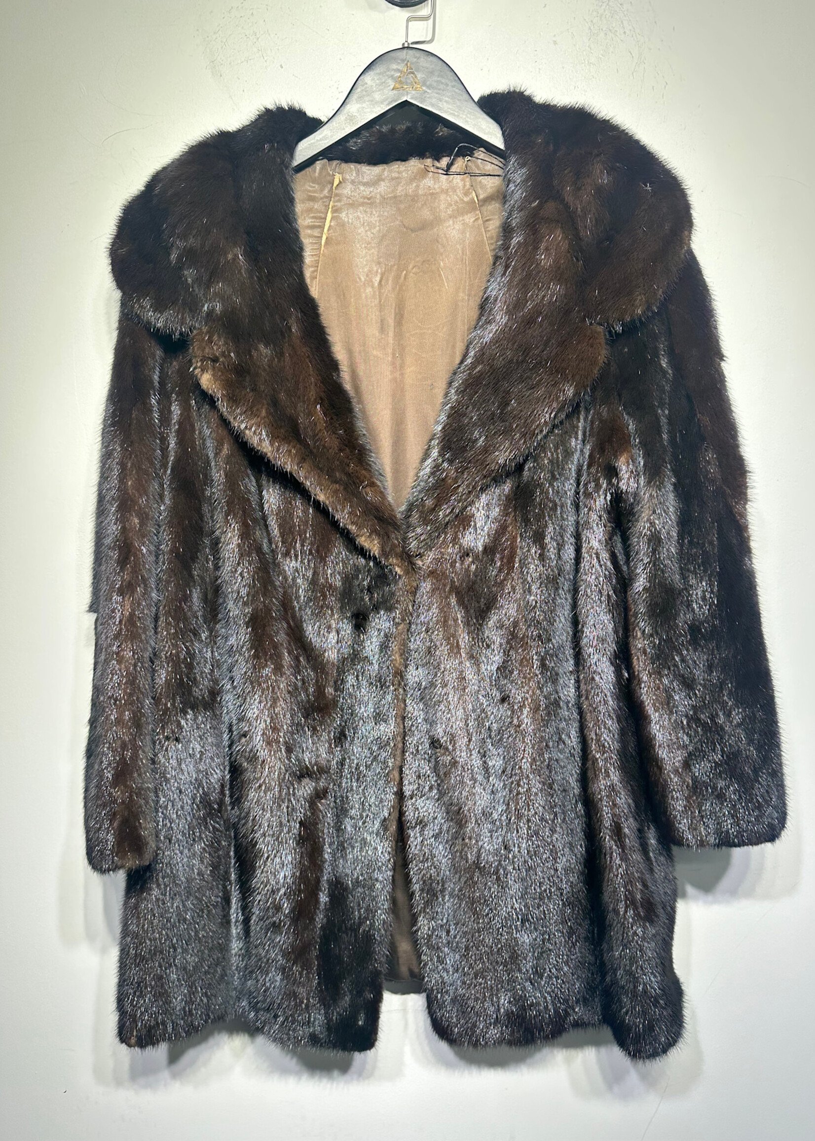 Vintage Dark Brown Mid Length Fur Coat Fem S/M