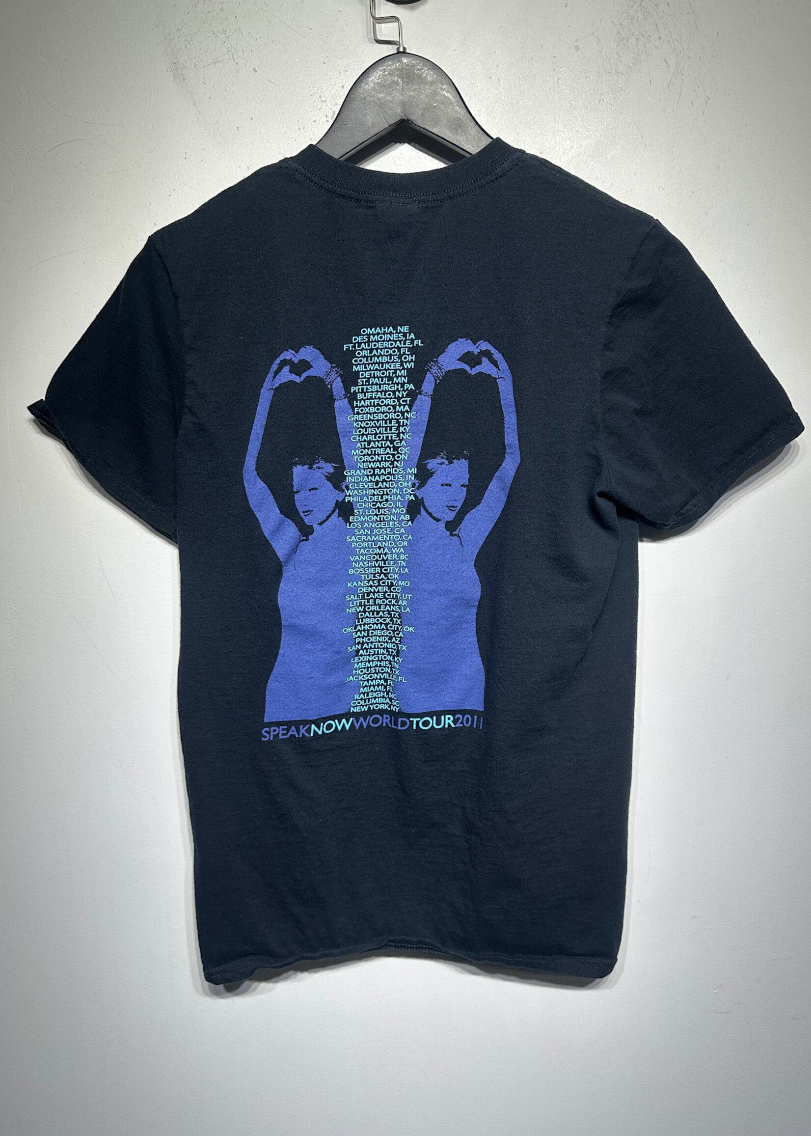 Taylor Swift Early 2000's City Photo Tee Masc S