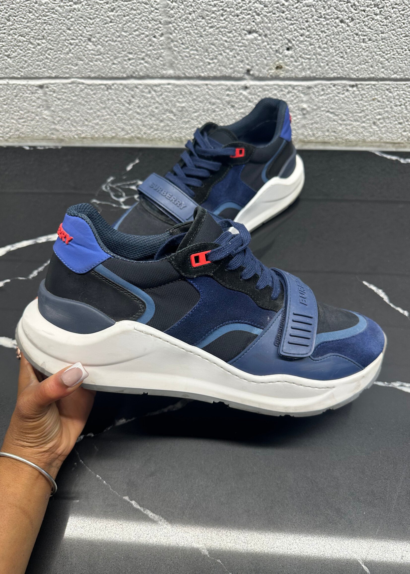 Burberry Blue Velcro Sneaker Masc 11