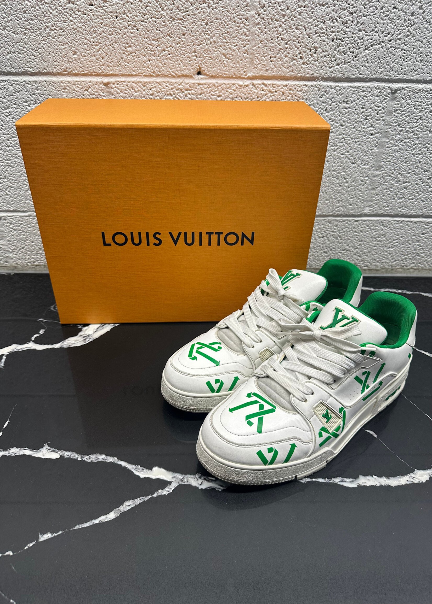 Louis Vuitton #54 Runners Fits Masc 10 NO INSOLE