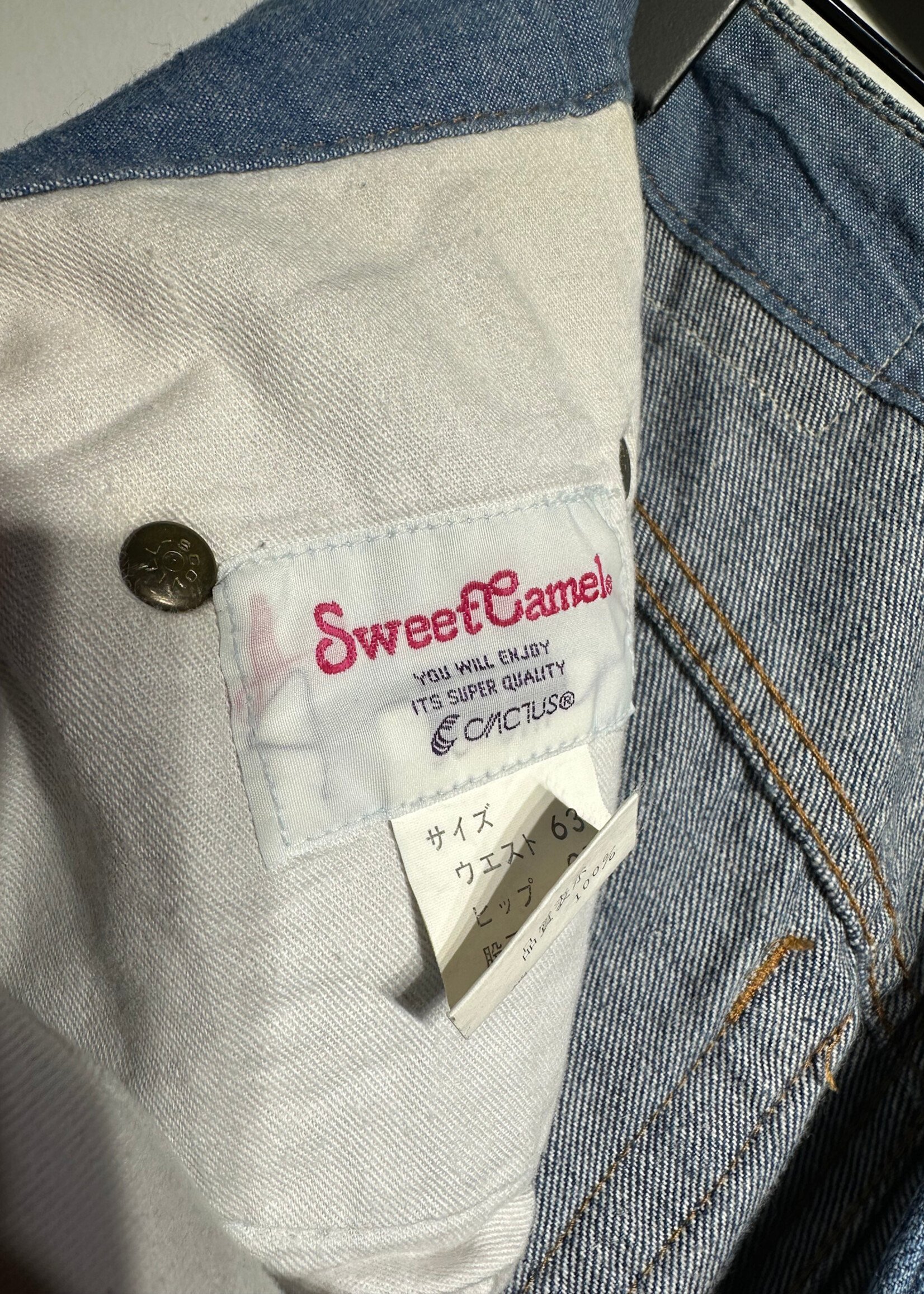 Sweet Camel Light Wash Whiskered Denim Unisex 28"