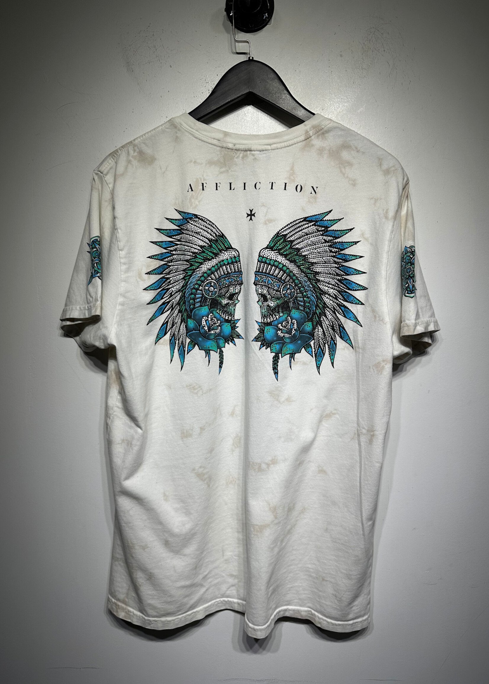 Affliction White Skull Tribal Jewel Rhinestone Tee L