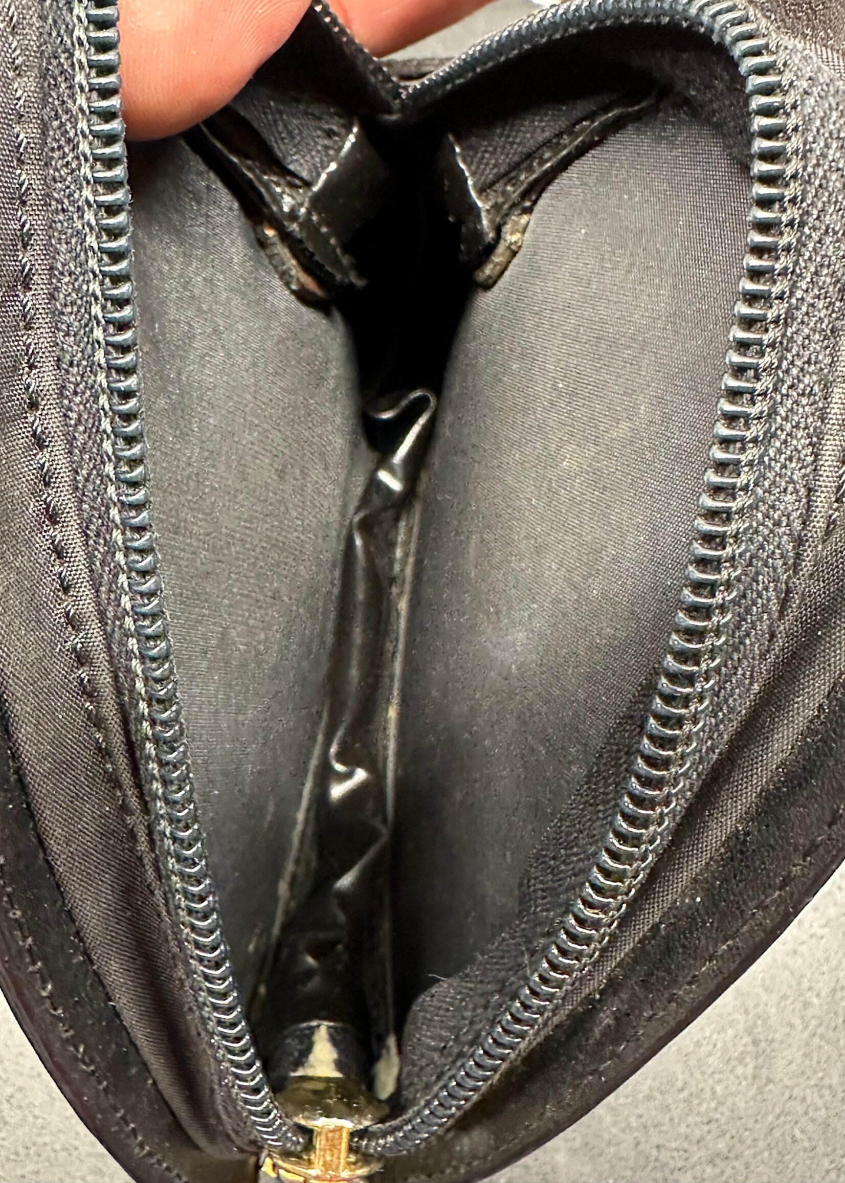 Moschino 1990 Leather Heart Bag Mini Wristlet