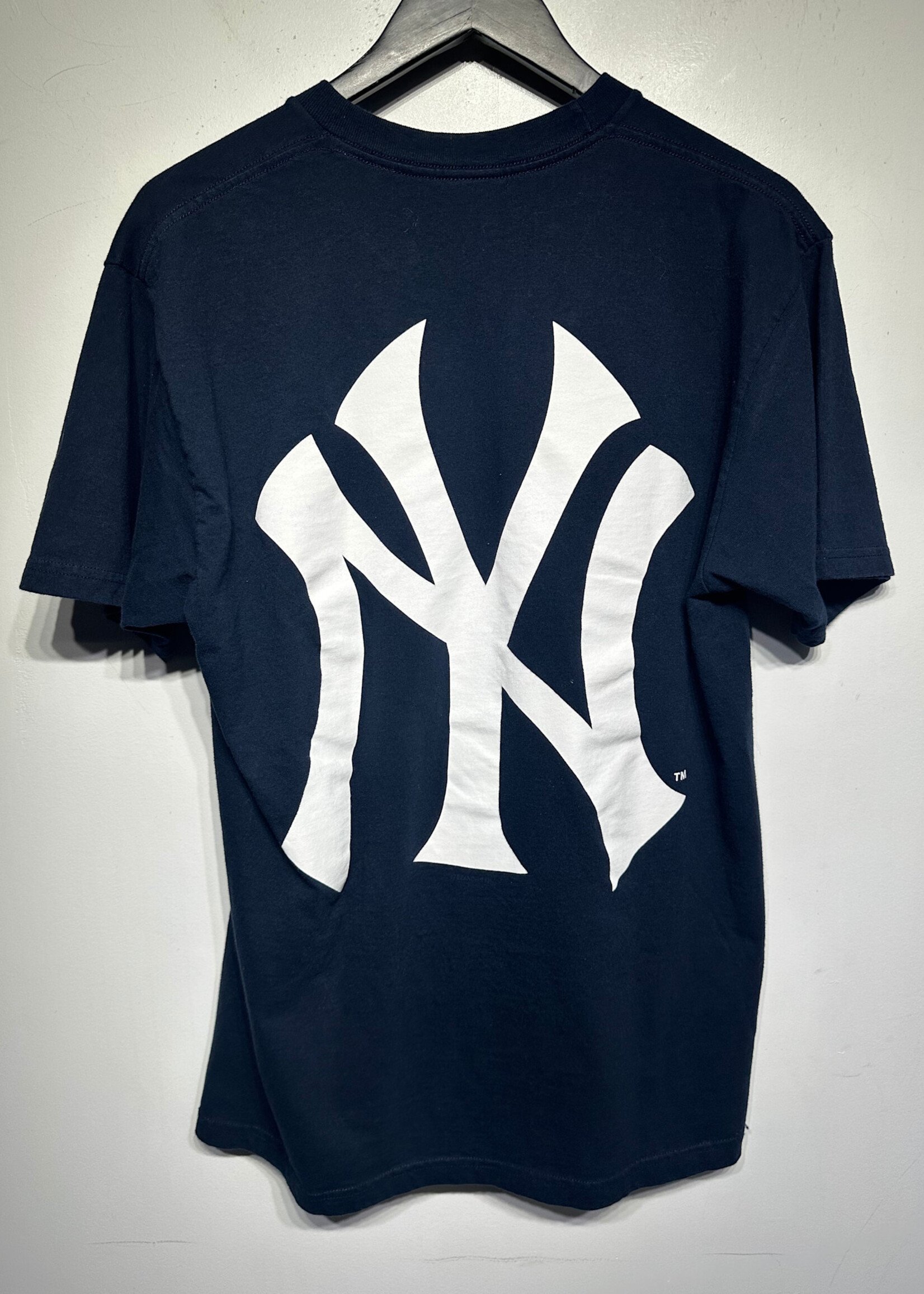 SUPREME NAVY BOX LOGO TEE L