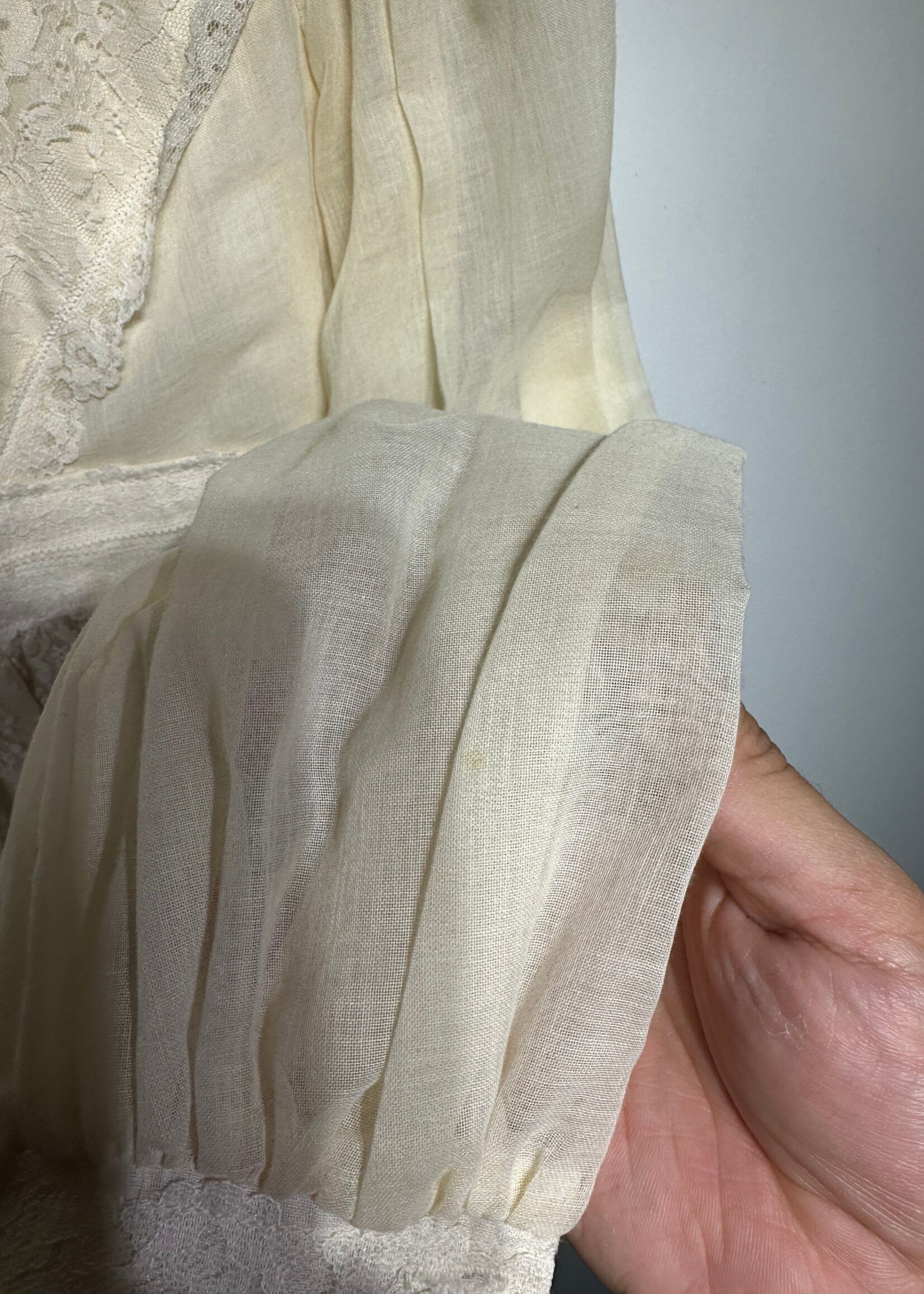 Candi Jones Vintage Beige Lace Trim LS Dress S AS IS