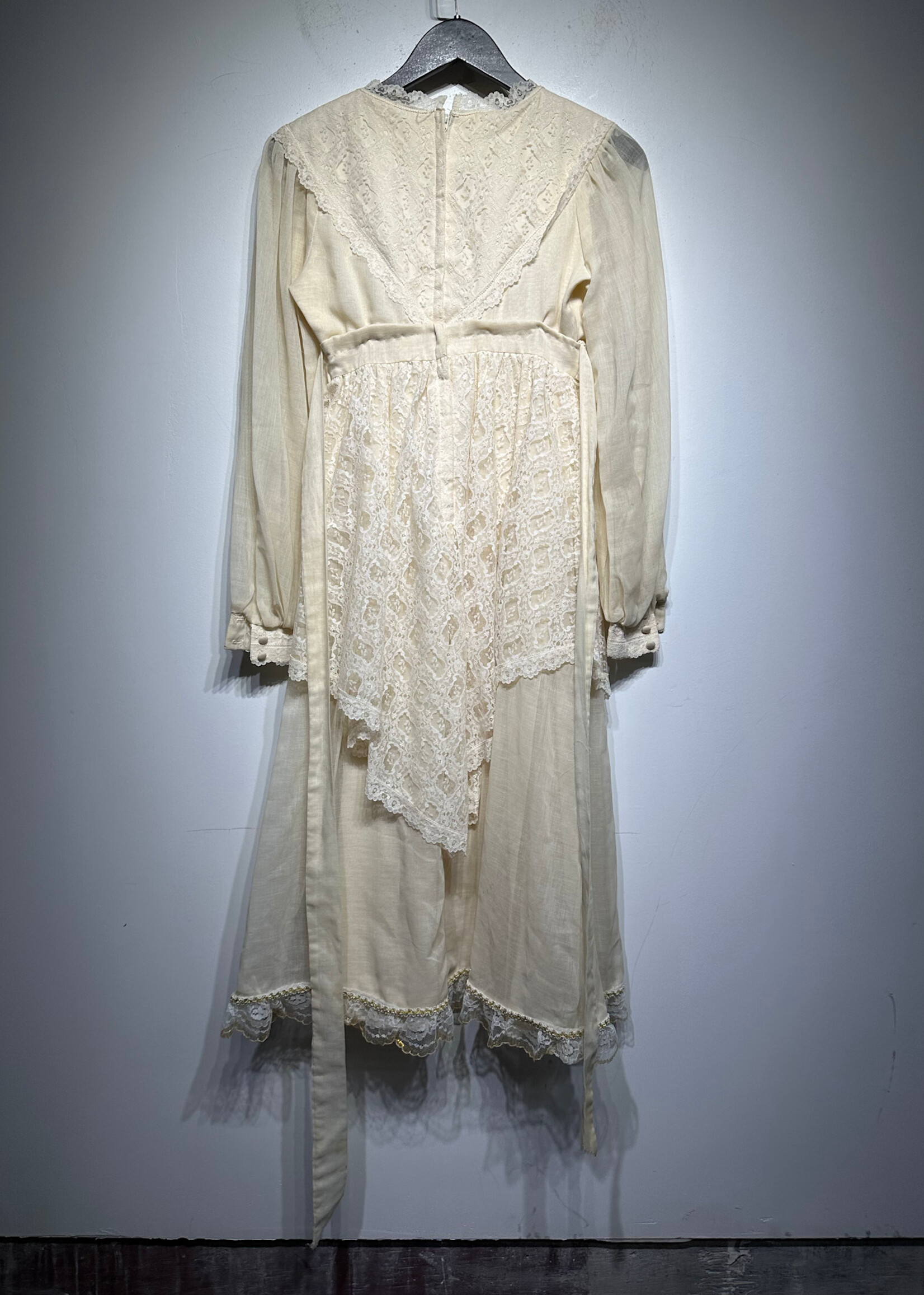 Candi Jones Vintage Beige Lace Trim LS Dress S AS IS