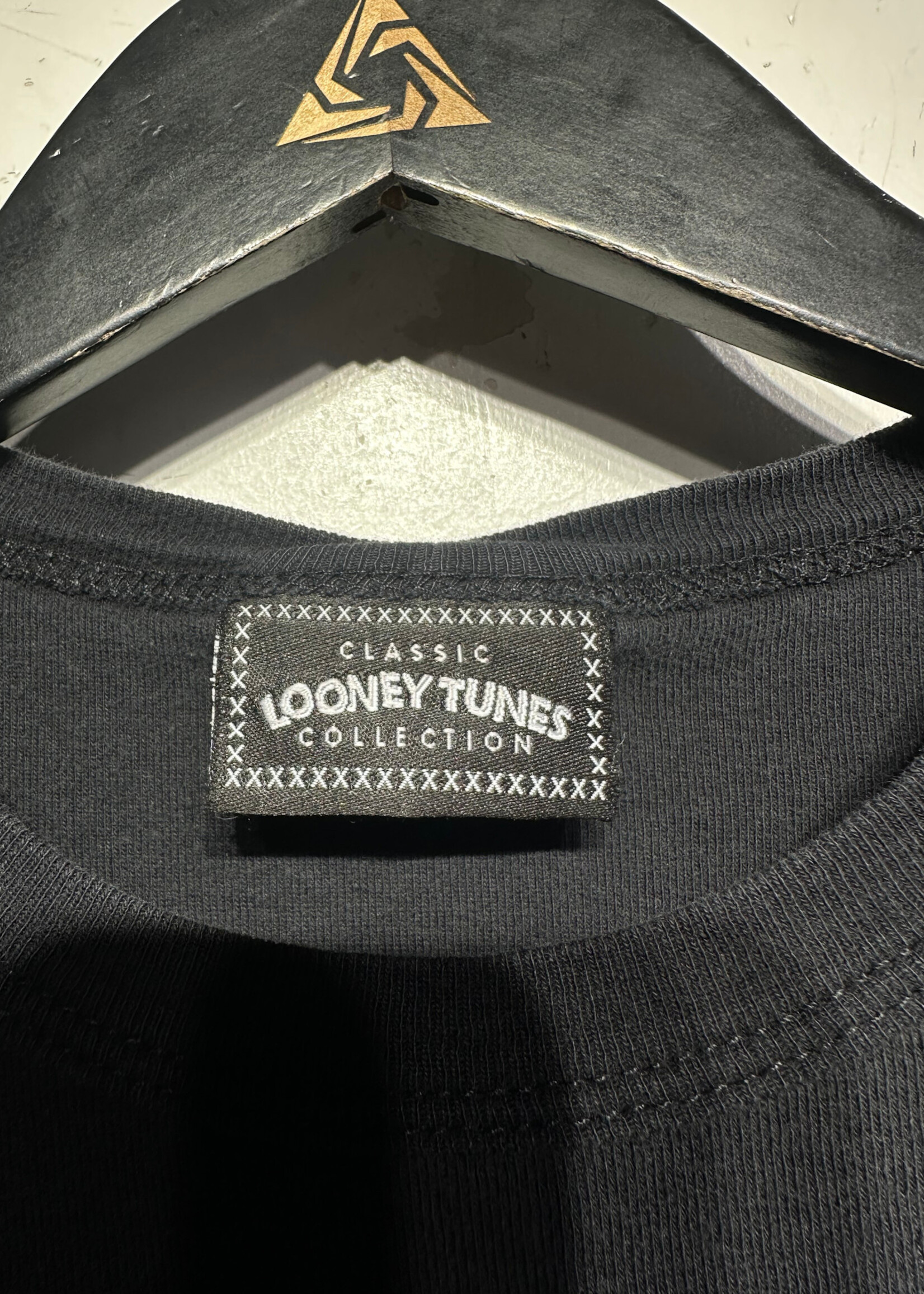 Looney Tunes Taz Here Comes Trouble Tee Fem L