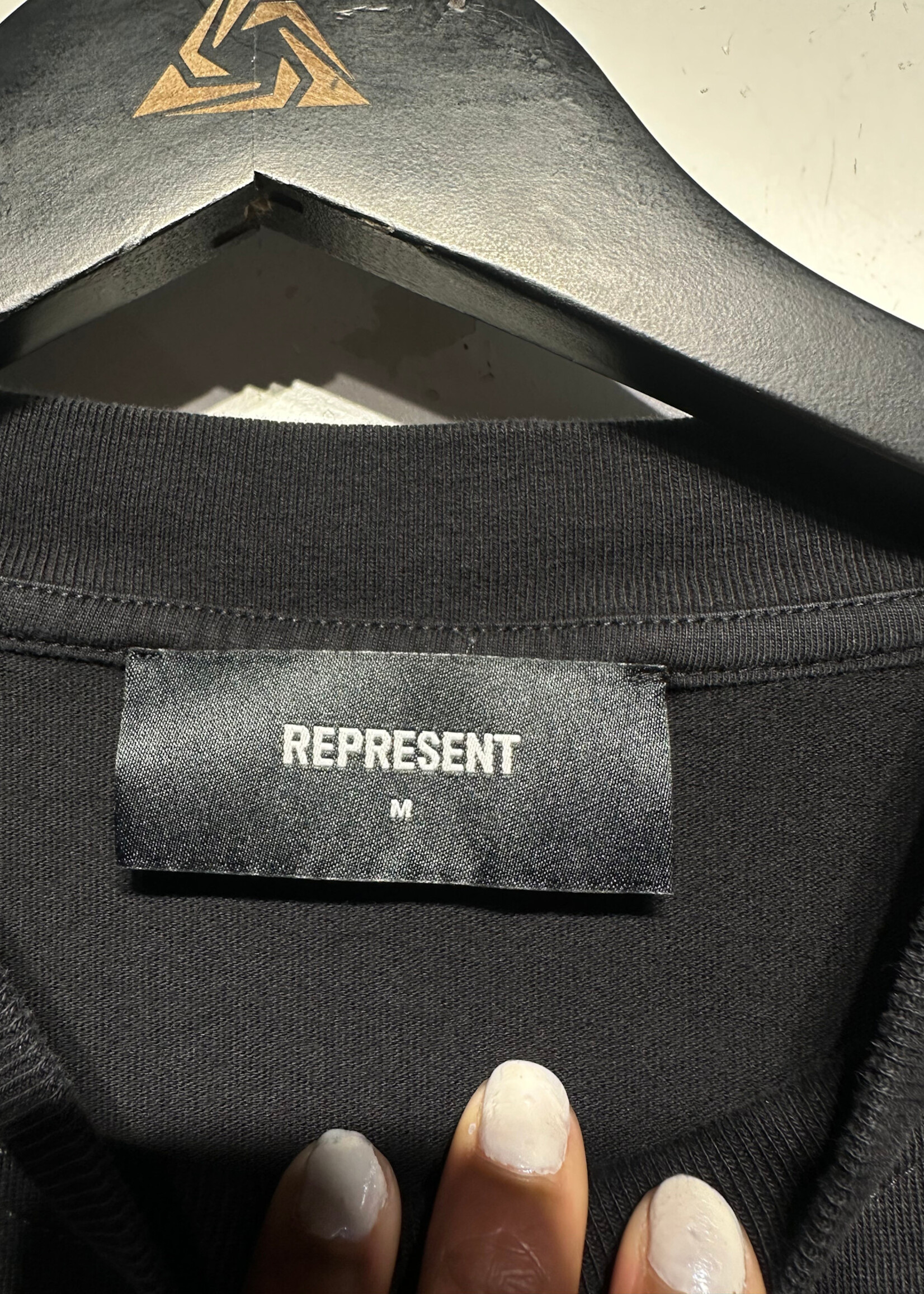 Represent Owners Club Black Tee