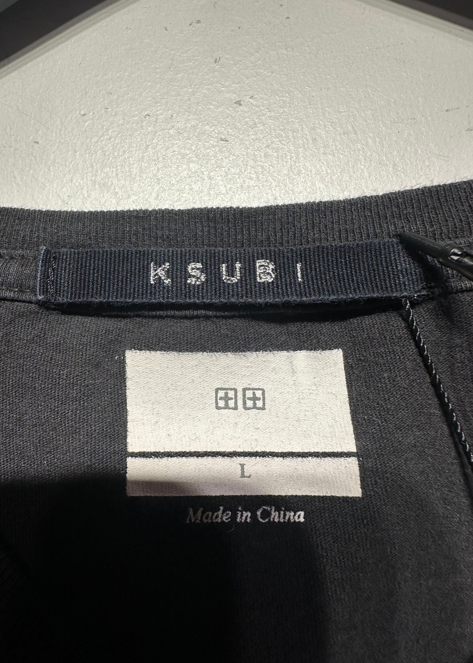 Ksubi Faded Grey Blur Logo Tee L