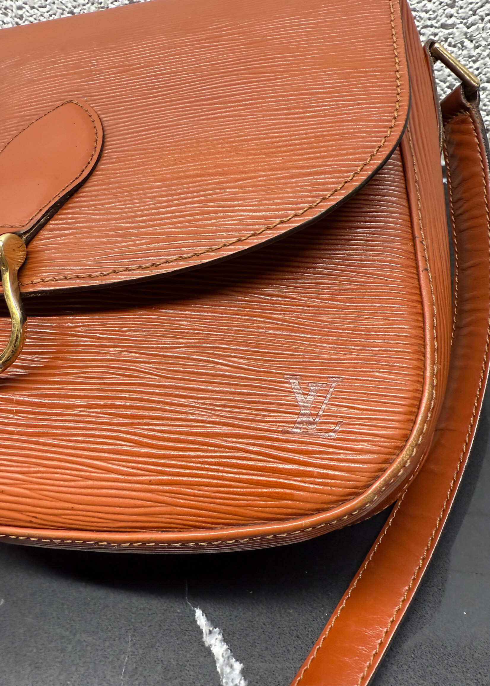 Louis Vuitton Vintage Epi 'Saint Cloud' Crossbody