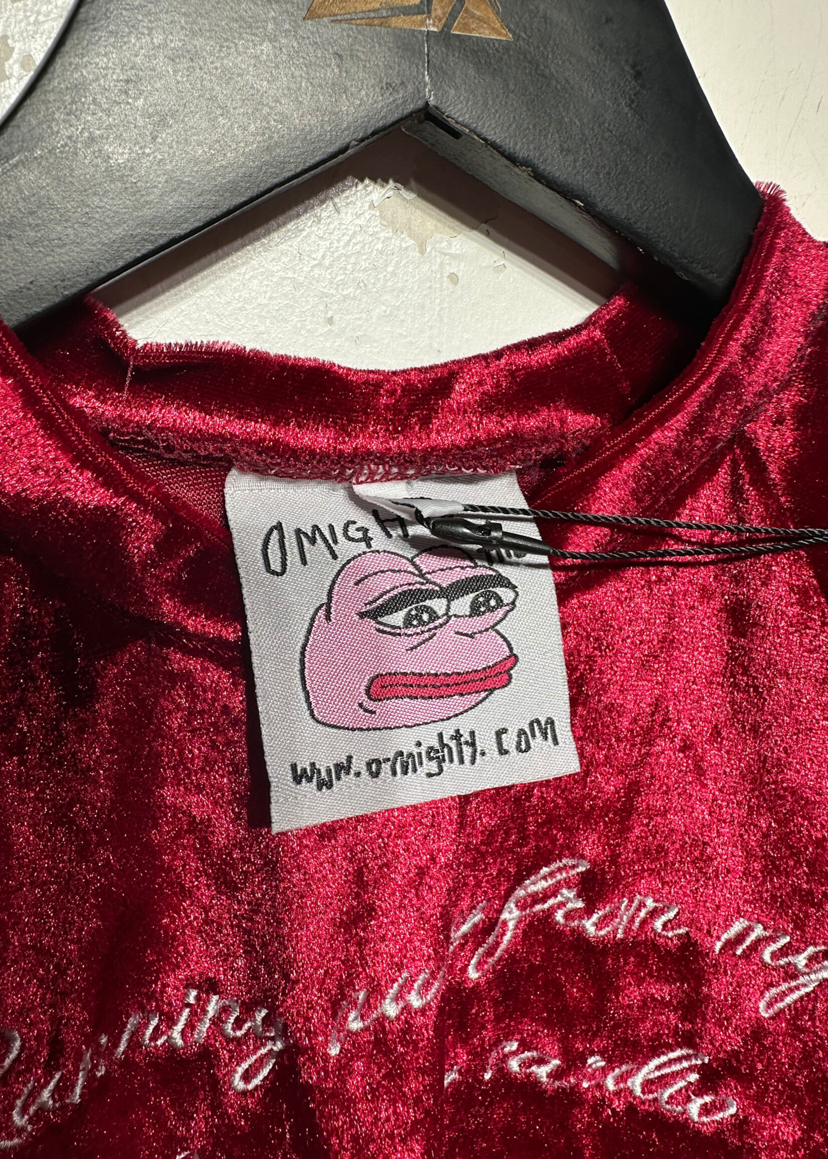 Omighty Running Away From My Feelings Crop Tee S