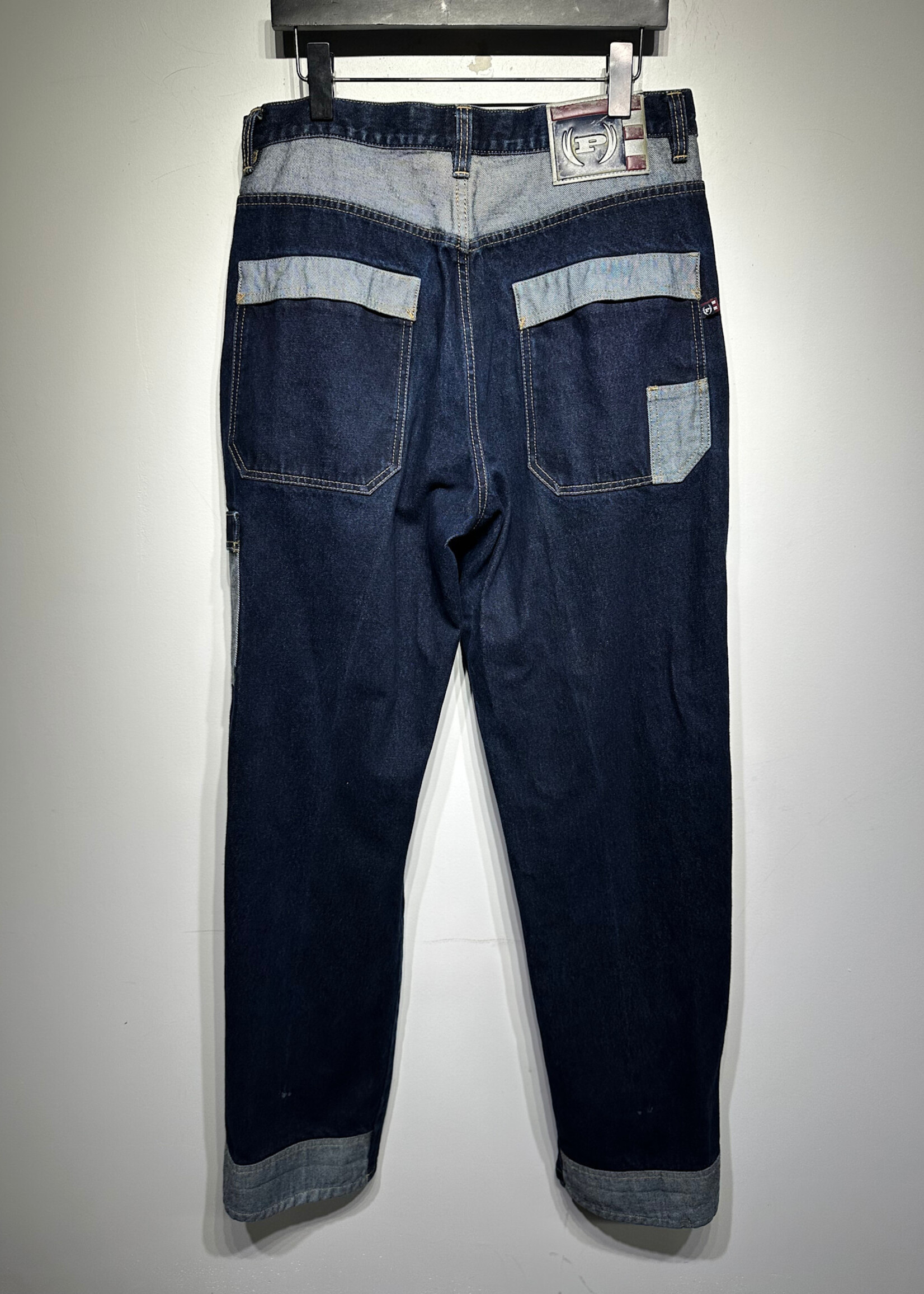 Phat Farm Y2K Dark Wash Cargo Jeans Masc 34