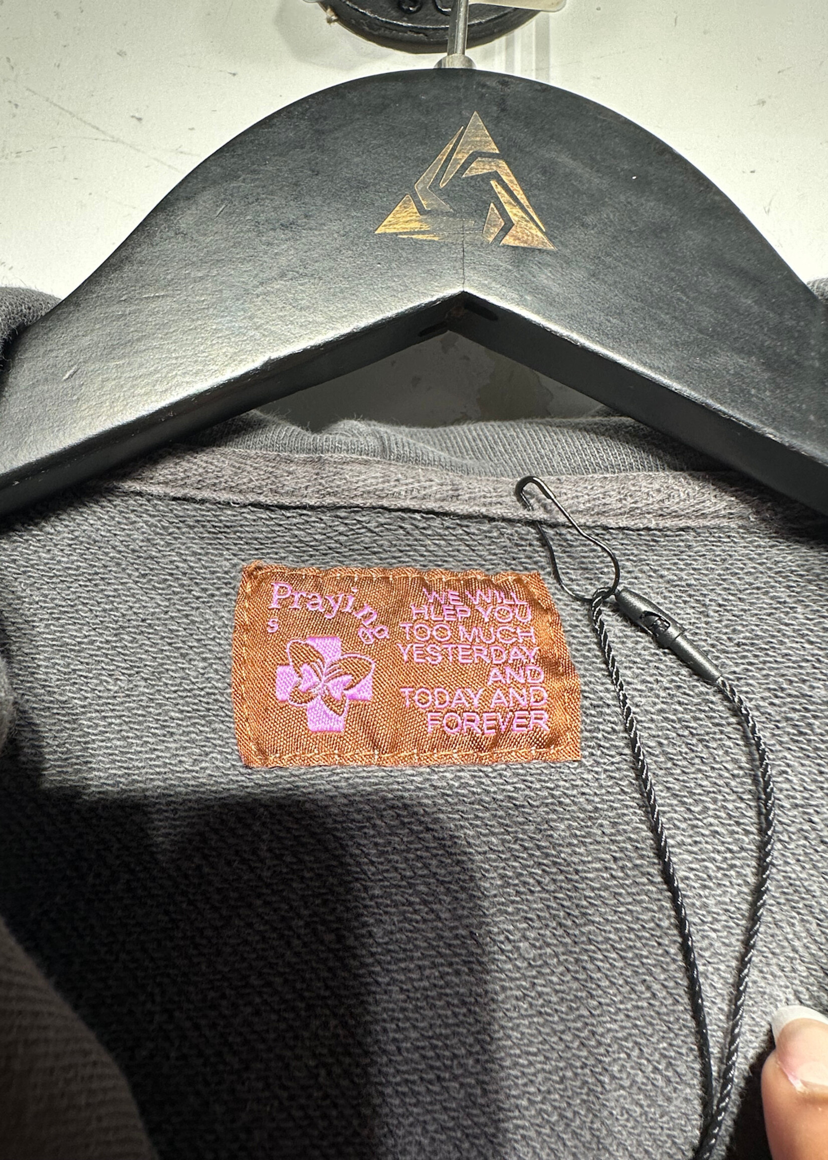 PRAYING GREY RHINESTONE HODDIE S