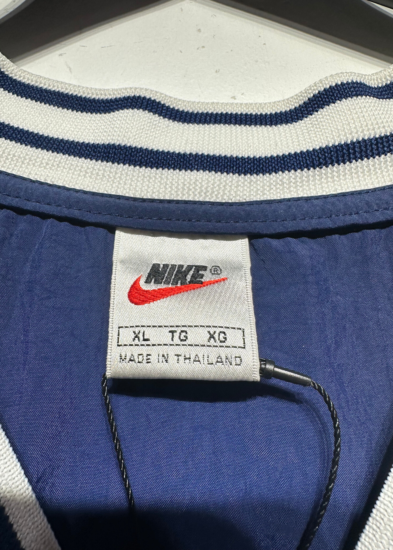 Vintage Nike Navy Blue Nylon Pullover XL