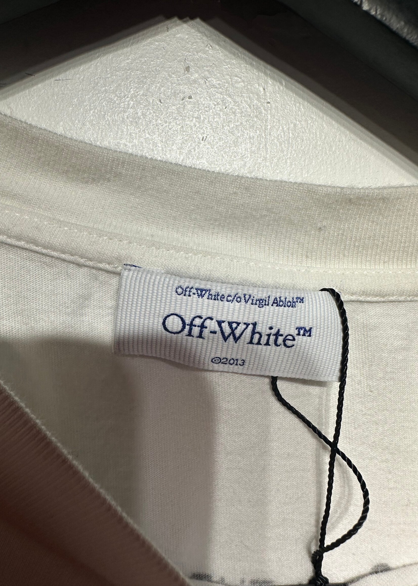 Off White Dotted Logo Tee XL As Is