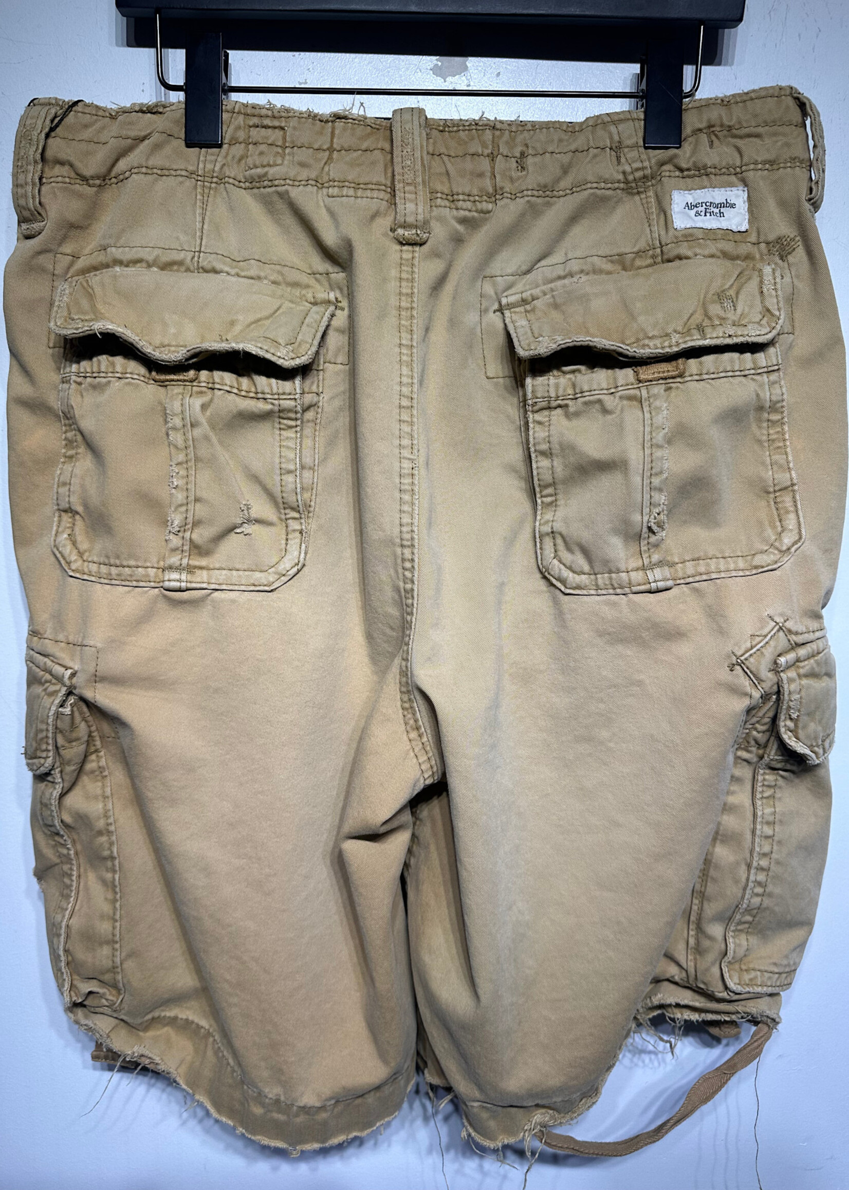 Abercrombie Y2k Tan cargo Shorts Masc 34
