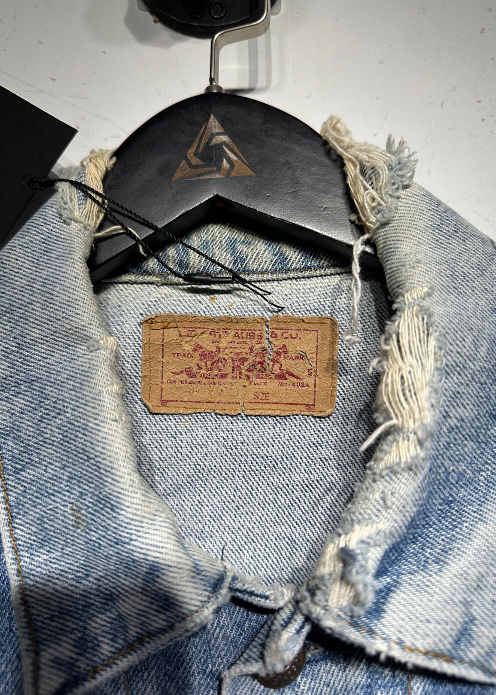 Levi's Made In USA Light Wash Jean Jacket Masc L