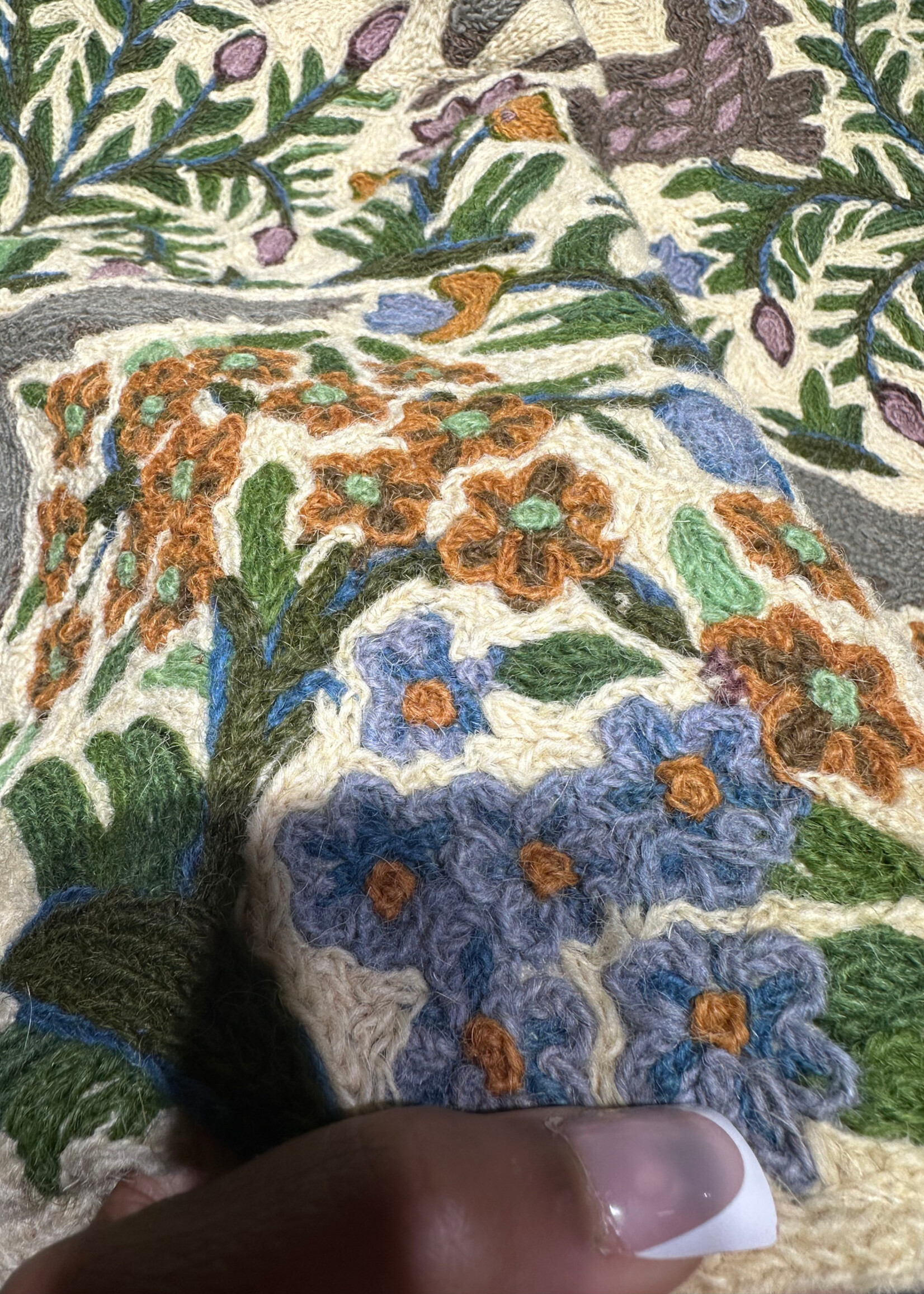 VINTAGE FLORAL CHAIN STITCH VEST XL