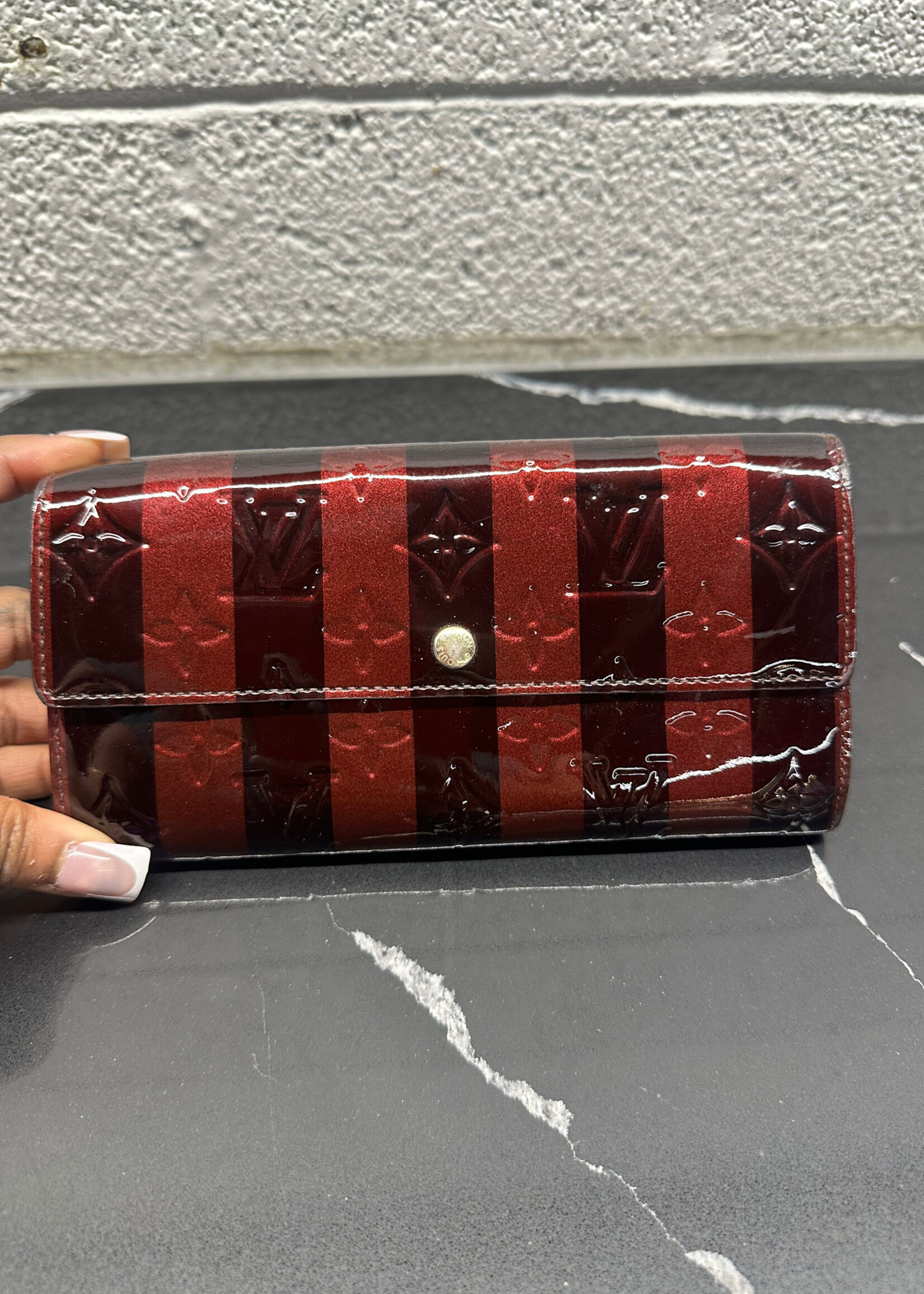 Louis Vuitton Alma Patent Leather Long Wallet OS