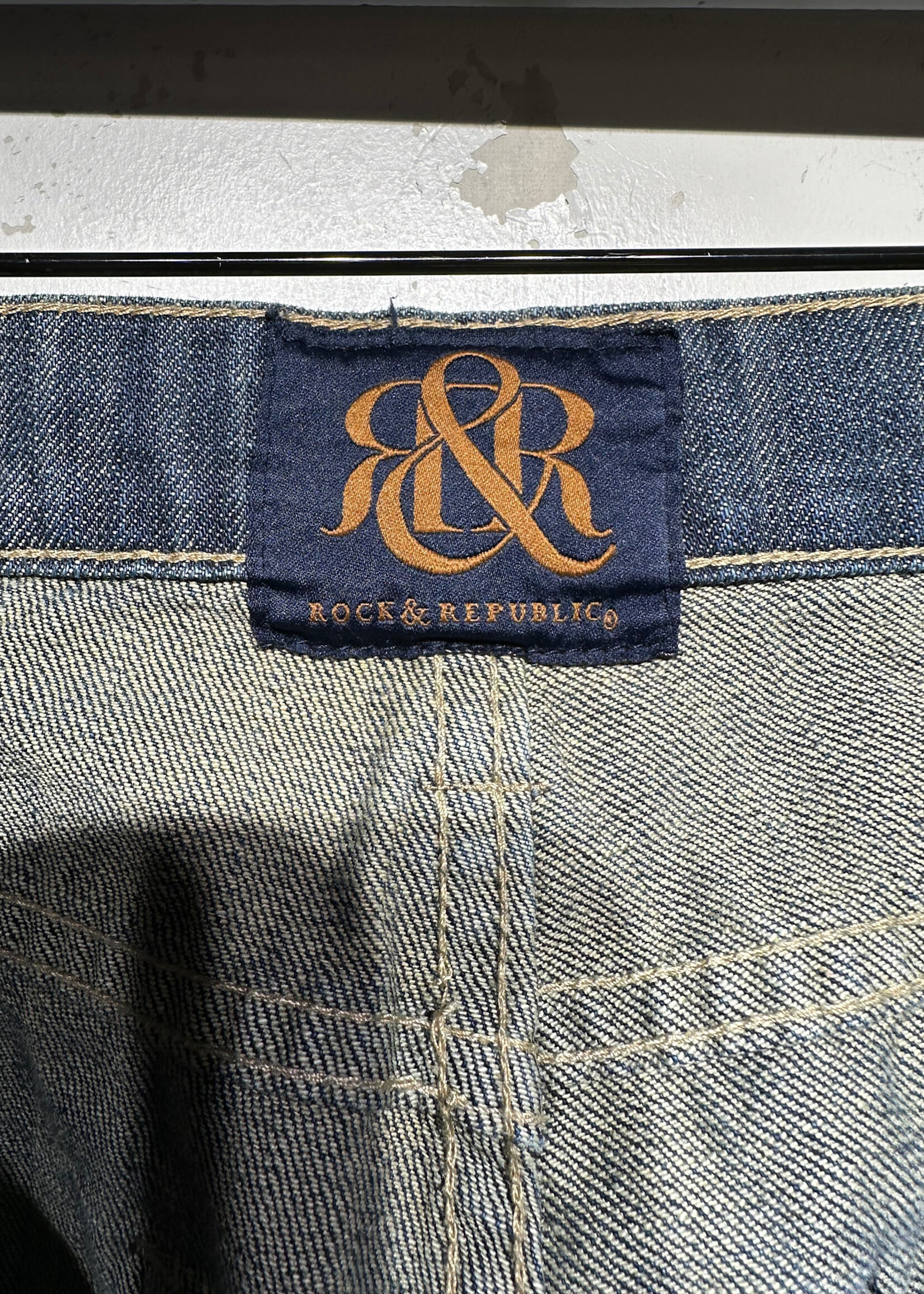 Rock Republic Sandwash Flared Jeans Masc 32