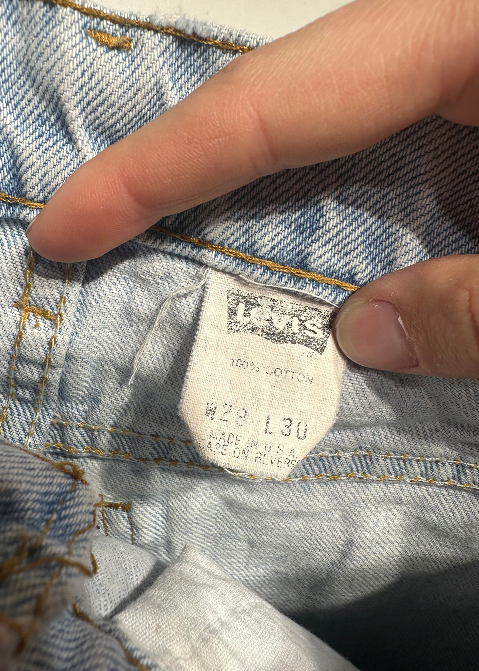 Levi's '93 Light Wash Orange Tab Shorts 27