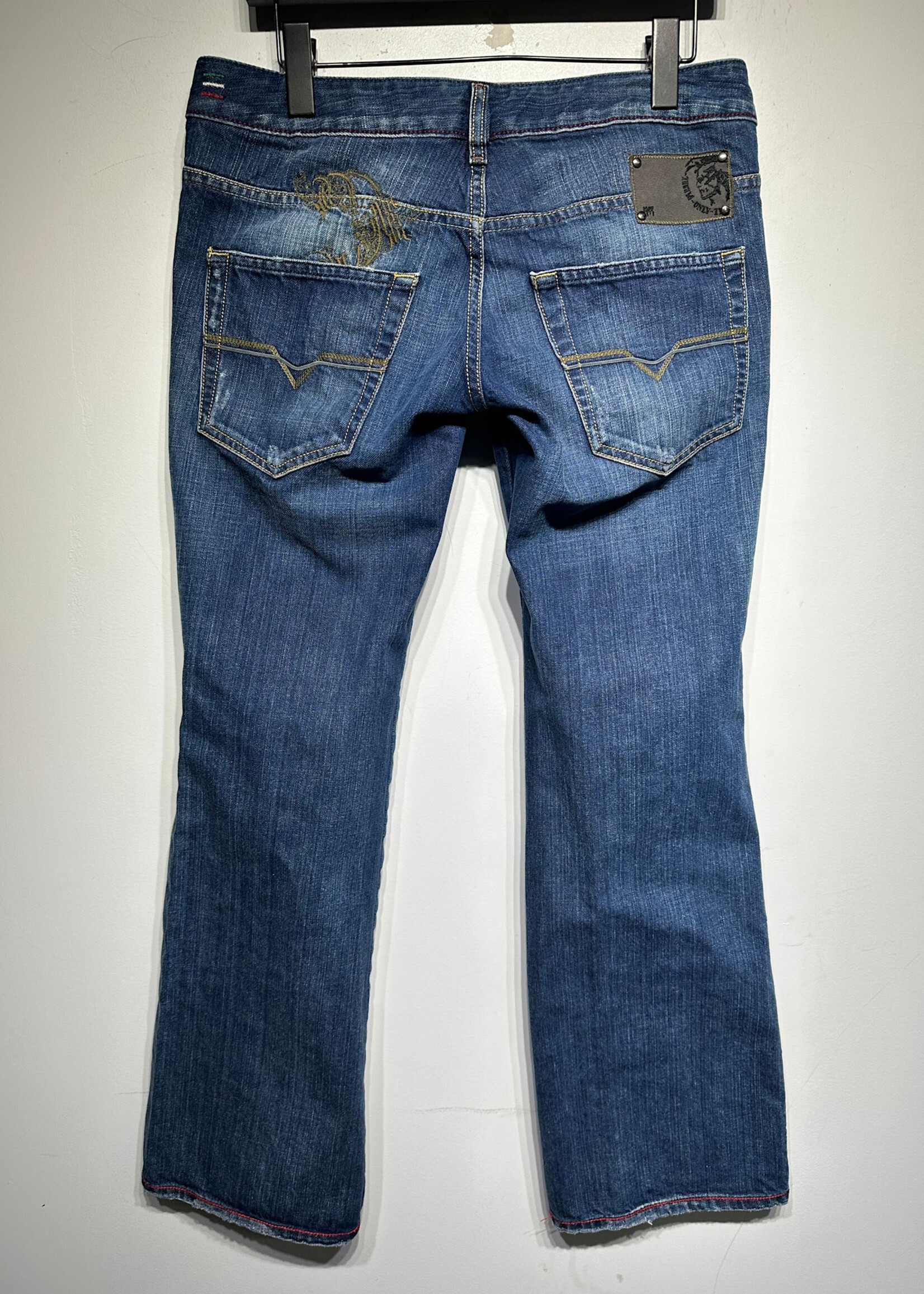 Diesel Y2K Ryoth Bootcut Jeans Fem 30