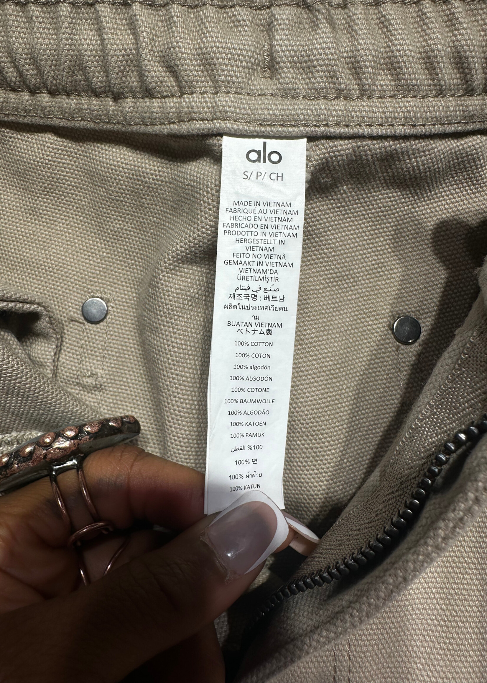 Alo Yoga Beige Double Knee Cargos W/ Tags S/27-31"