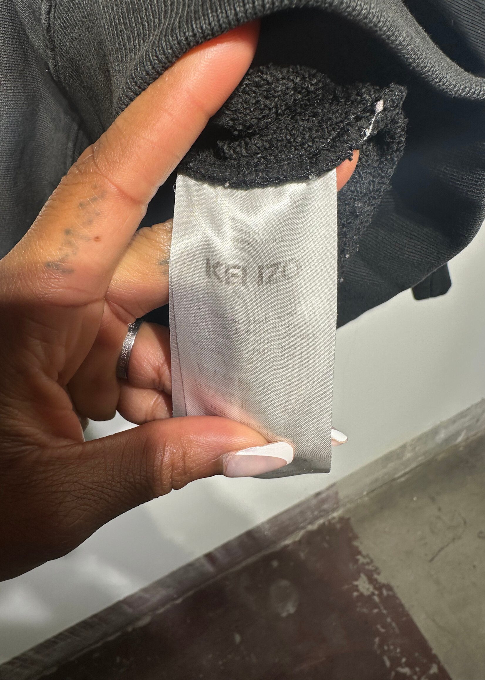 Kenzo Black Tiger Logo Sweater L