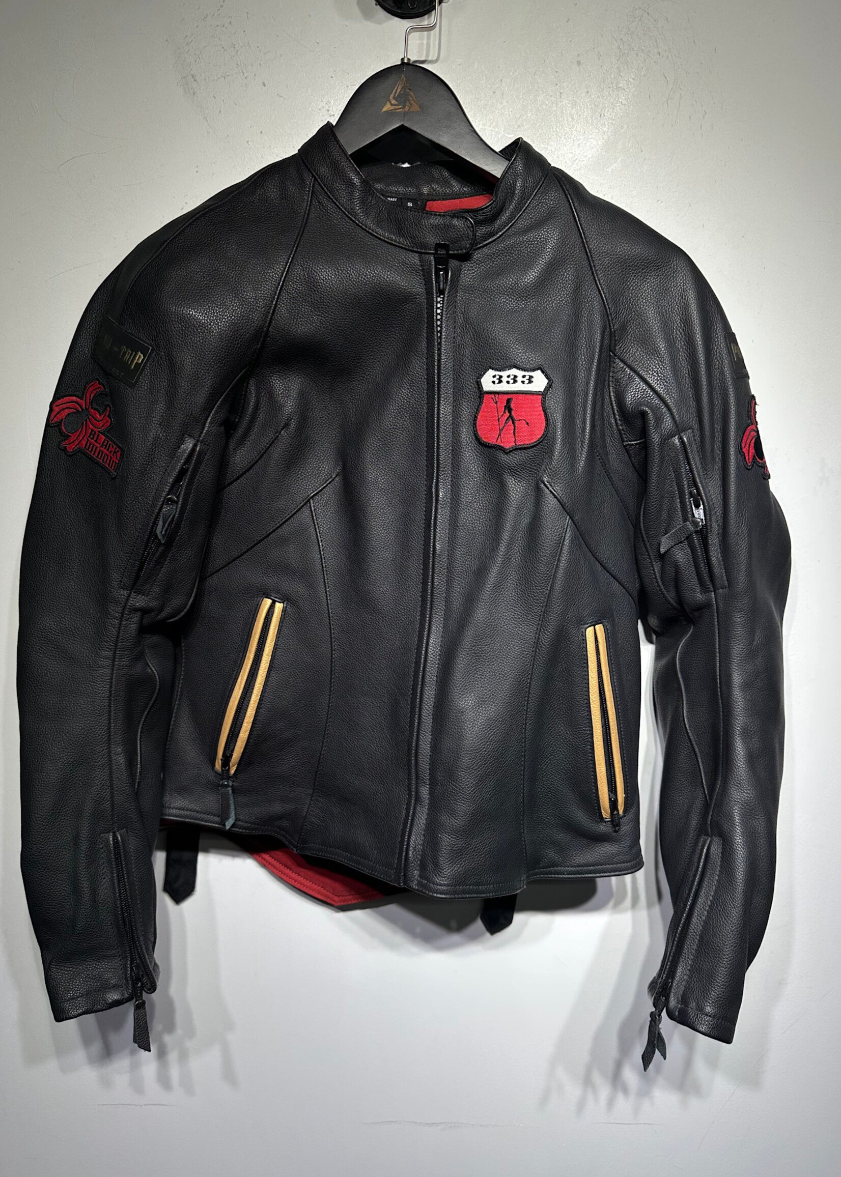 Power Trip Black Leather Biker Jacket Fem S