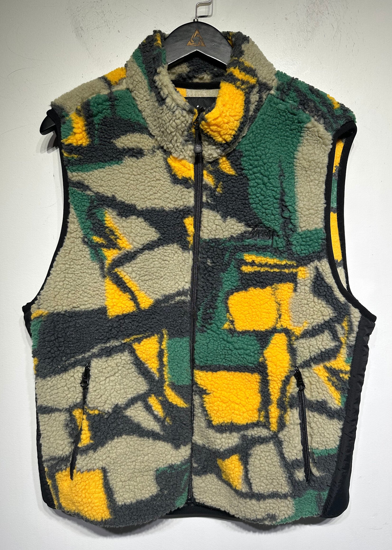 Stussy NWT Green Orange Sherpa Vest M