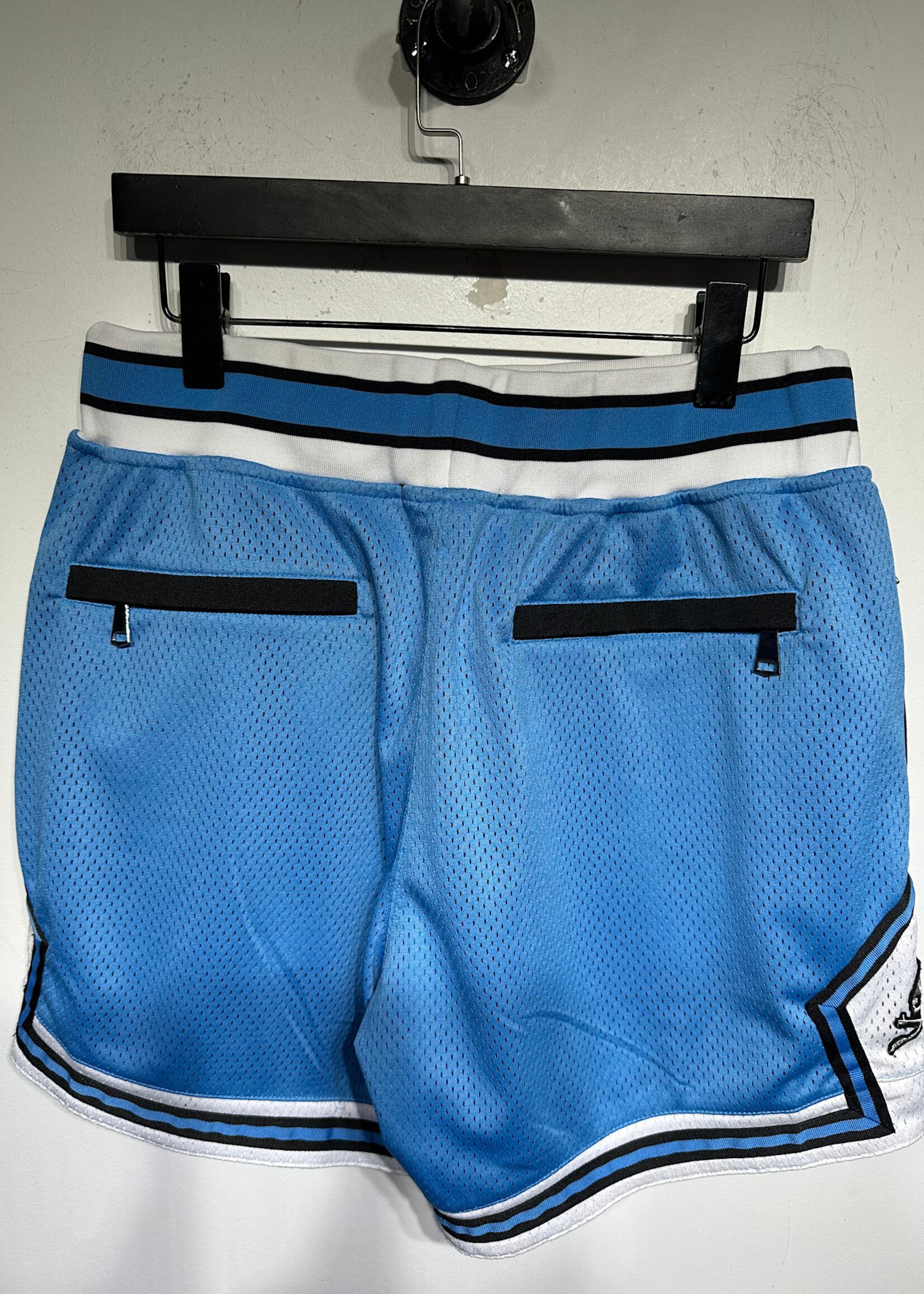 Revenge UNC Color Basketball Short Masc 30