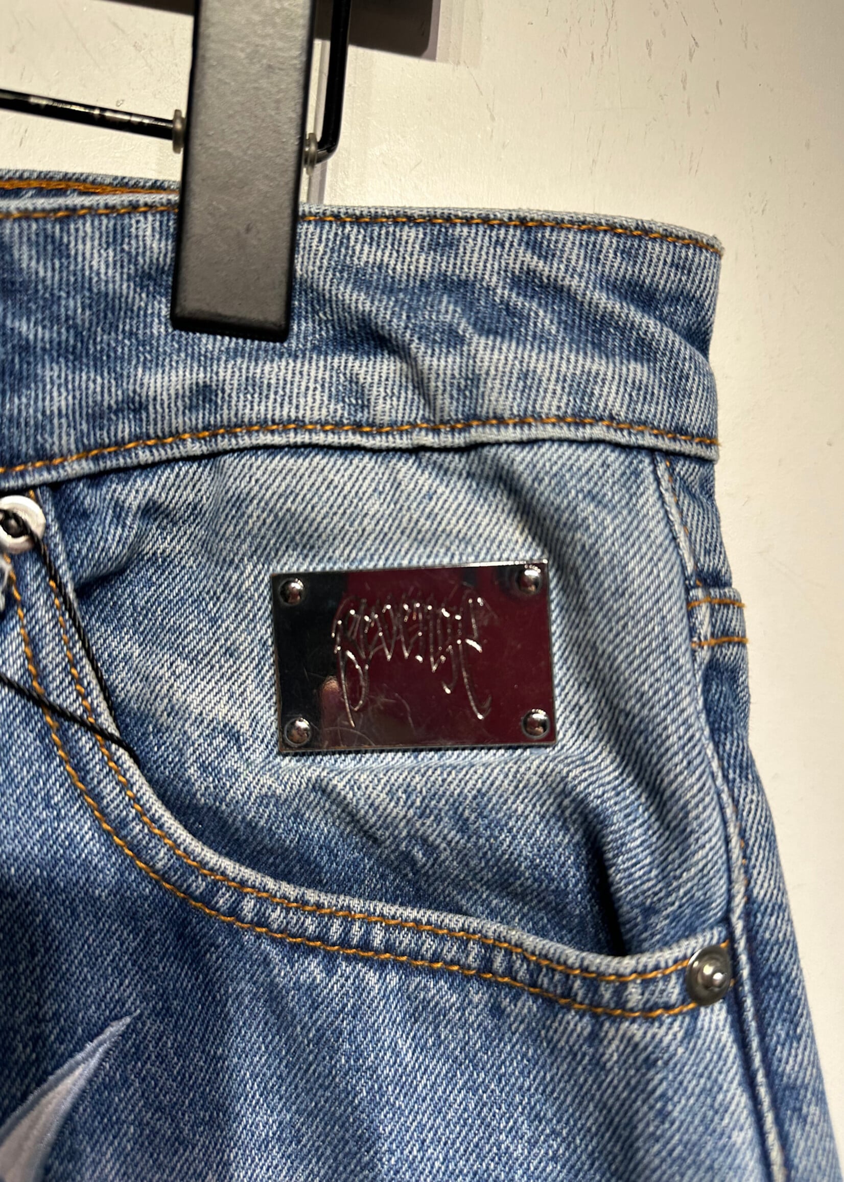 Revenge Embroidered Jorts Masc 34